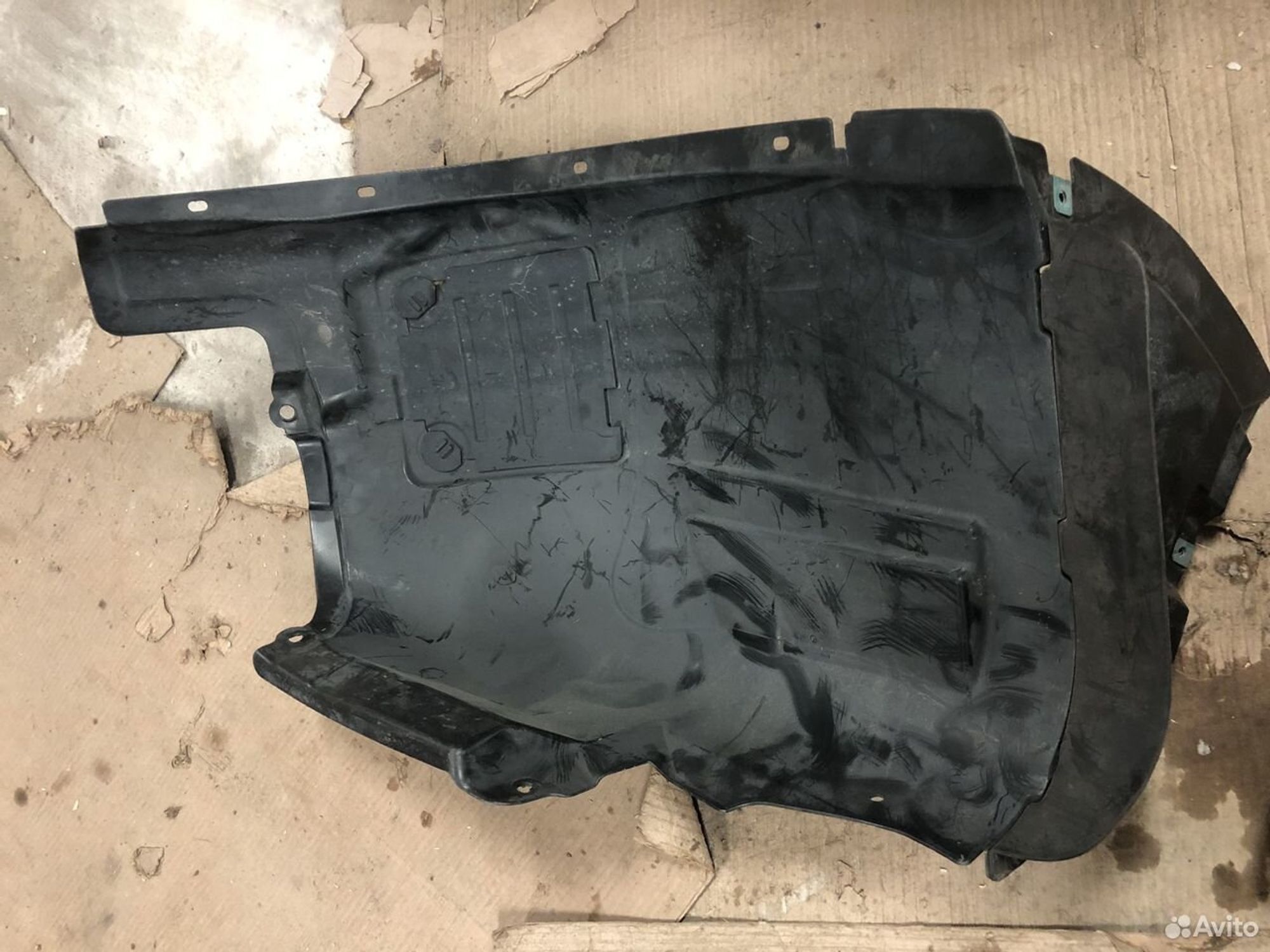 Подкрылок передний правый перед BMW X1 E84 2010, 4600 рублей, Москва