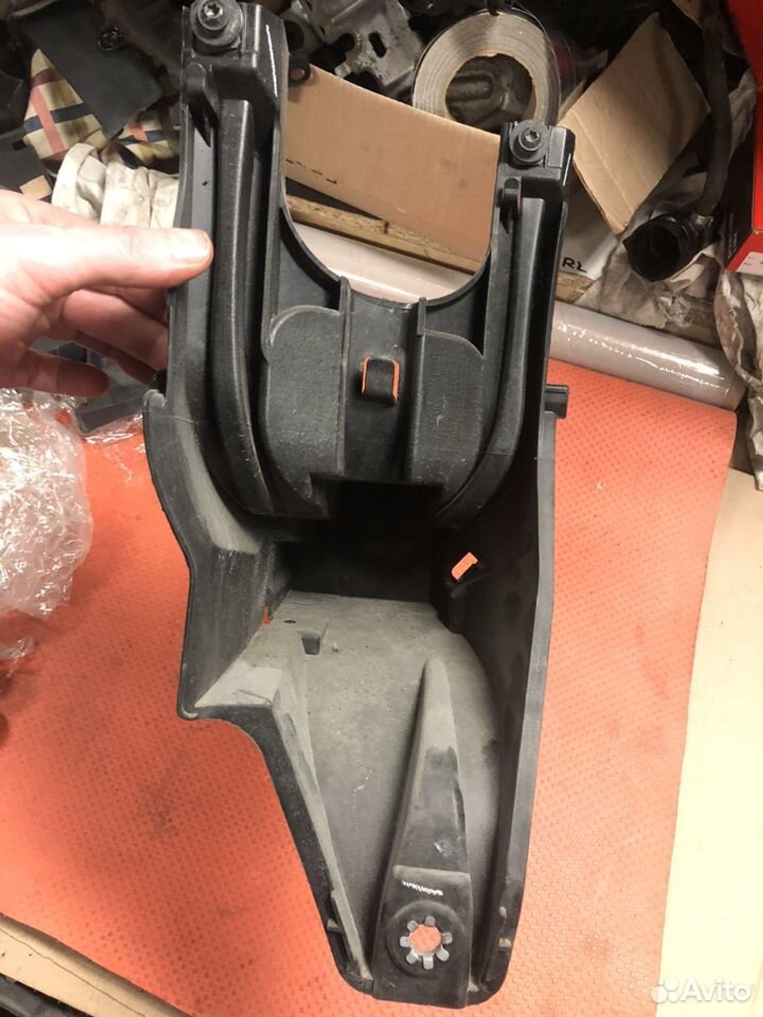 Кронштейн крыла BMW X5 E70 2008, 2500 рублей, Москва