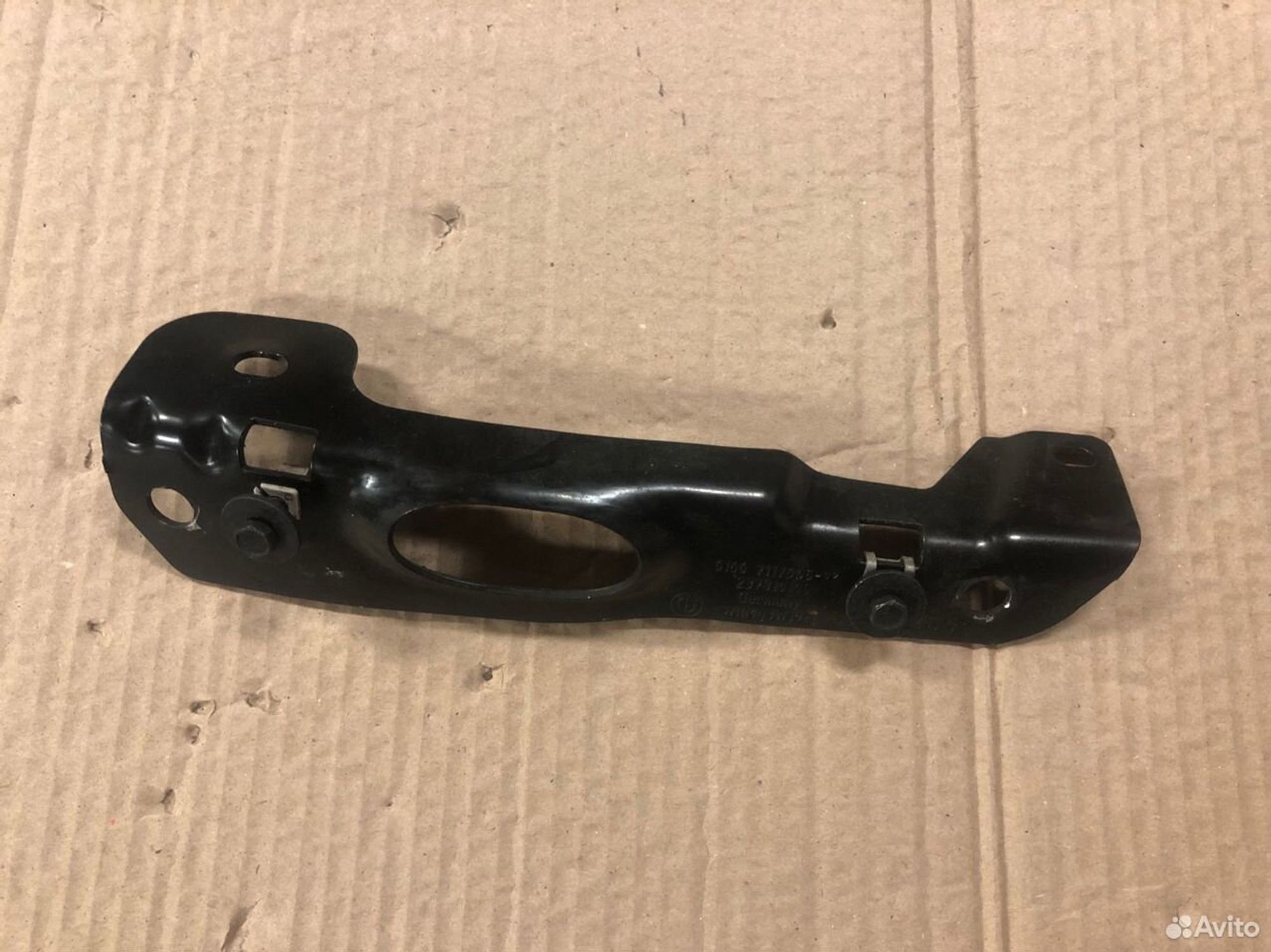 Кронштейн бачка стеклоомывателя BMW E60, 1000 рублей, Москва