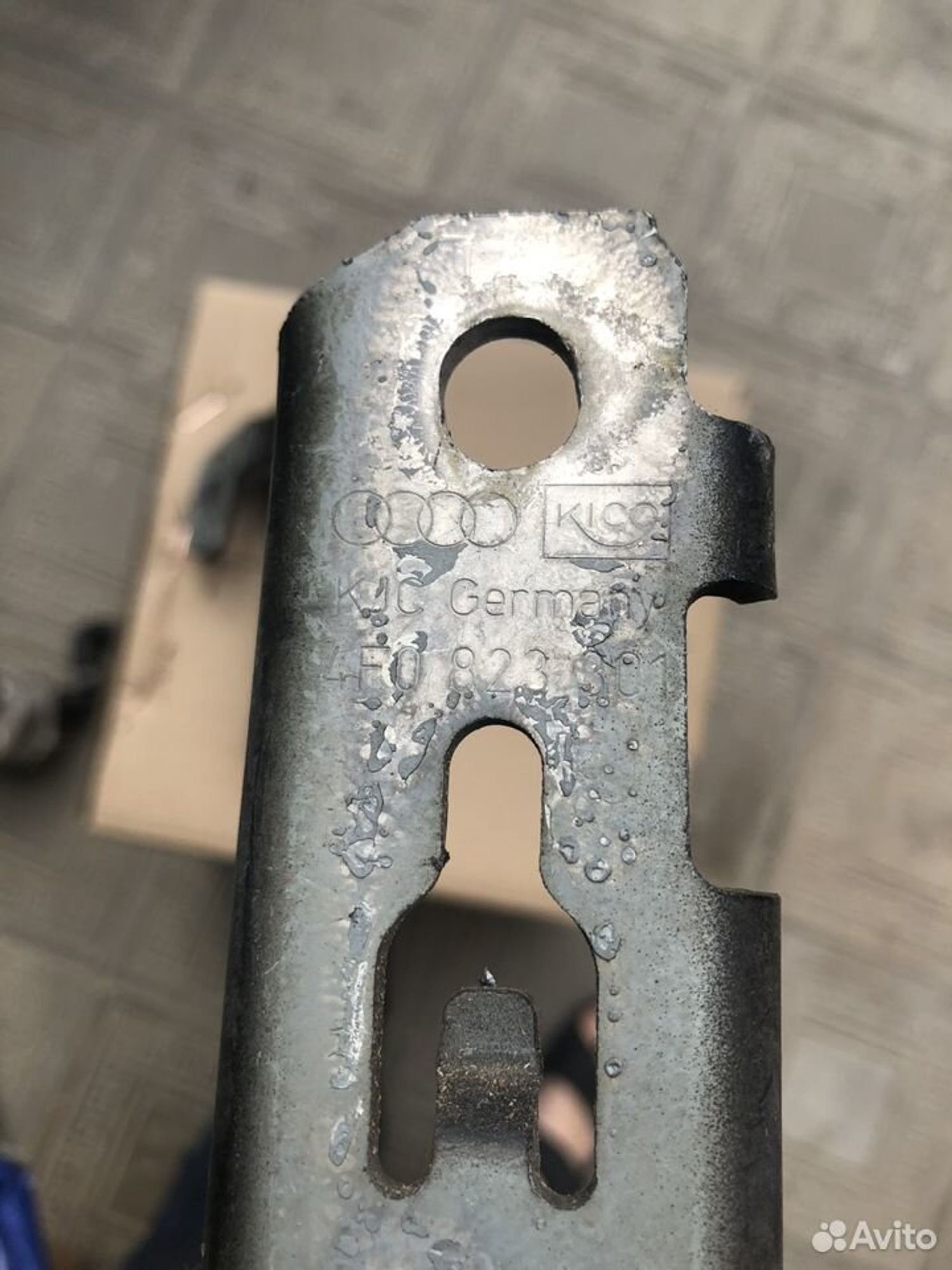 Петли капота комплект Audi A6 C6 4F комплект, 1500 рублей, Москва