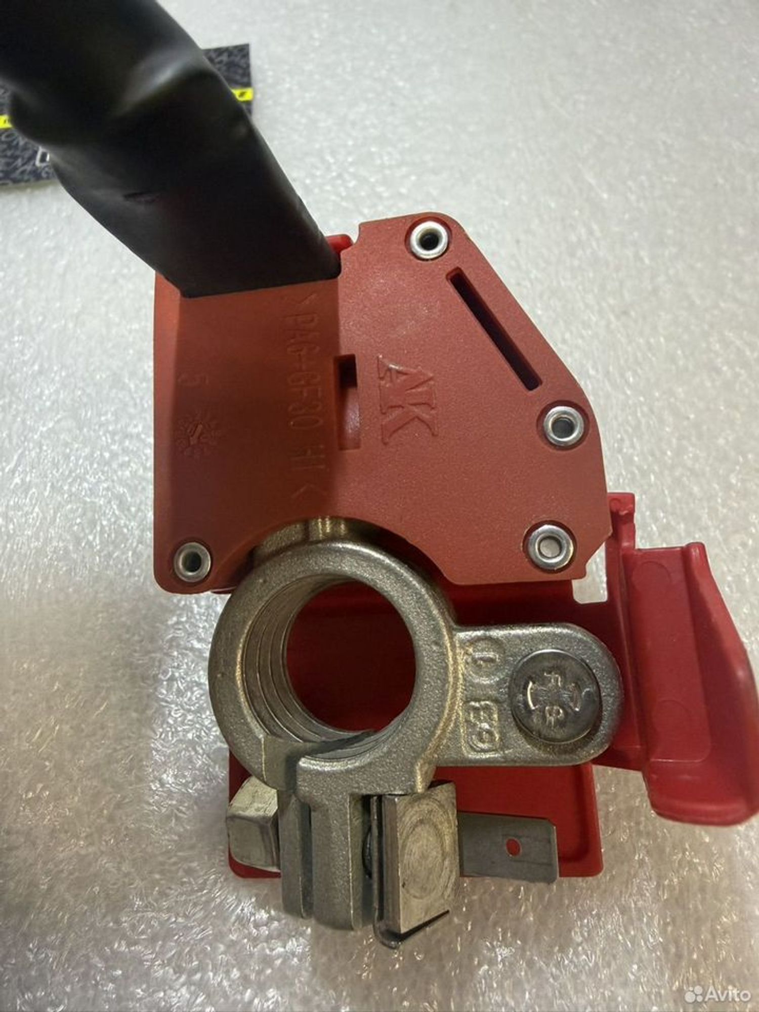 https://ycs.partsauto.market/partsauto-images/thmbs/57a1490c760884948c1593ca7cc92ed5/3bdcc4832edb0da87ea42c348f022824/8f8965f034f1c2e29eff884fc7590957.jpg