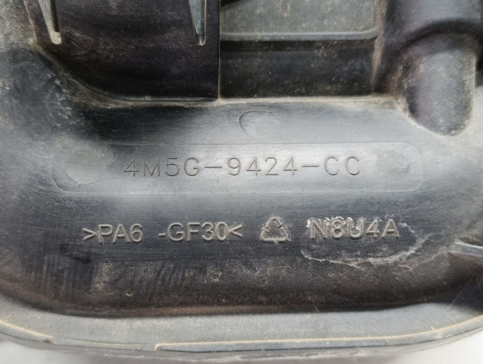 https://ycs.partsauto.market/partsauto-images/thmbs/5822255e6d2fcd0a961fb55335a0cf72/033f94551f8ecc9f7214171786b5525b/3b9d110f0cd6f1c52919459880180554.jpg
