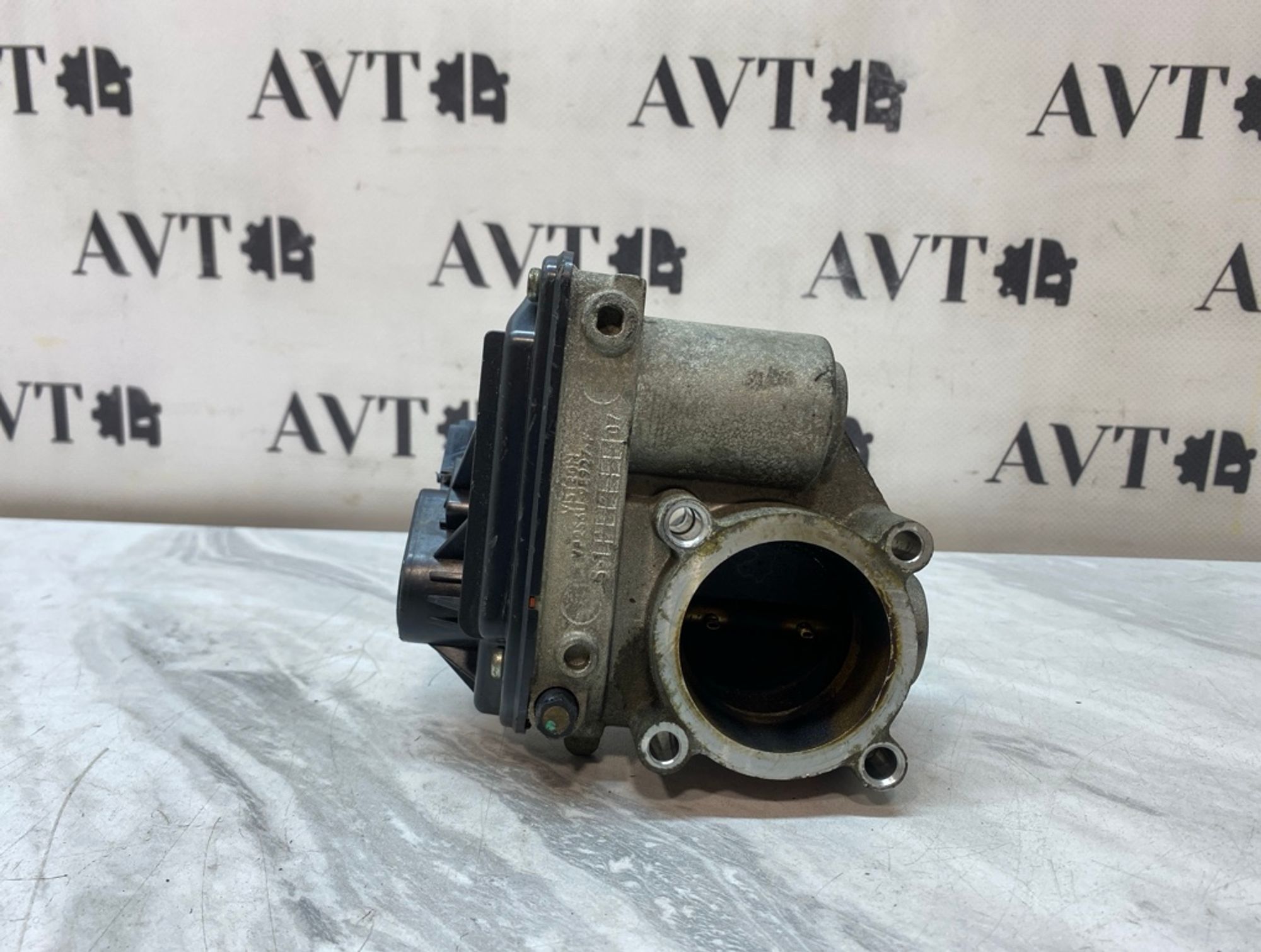 https://ycs.partsauto.market/partsauto-images/thmbs/5822255e6d2fcd0a961fb55335a0cf72/07fe12e8a477c1fede3e26ae7ad6fcc3/13f06a0430b4842b63b6407630931055.jpg