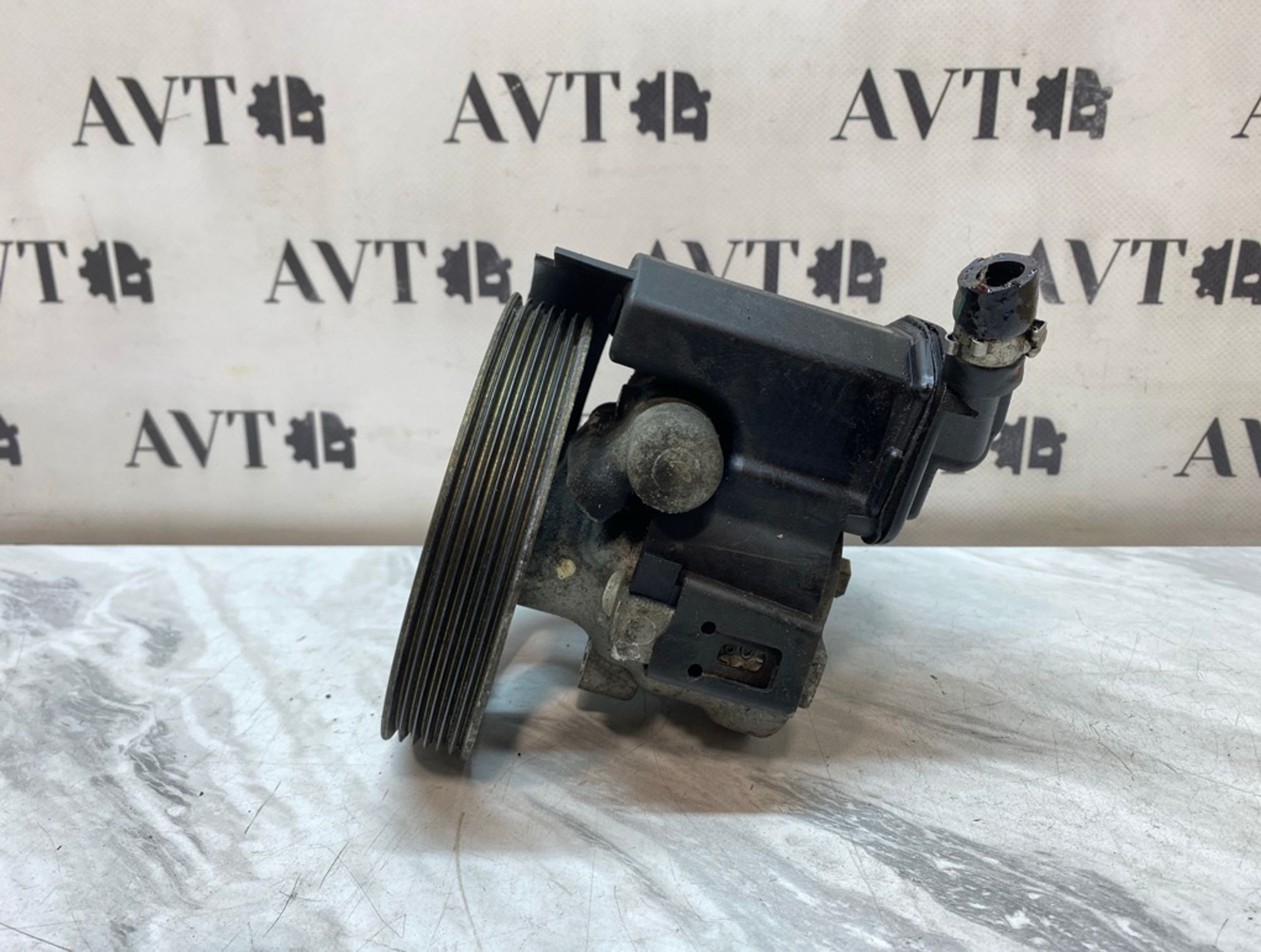 https://ycs.partsauto.market/partsauto-images/thmbs/5822255e6d2fcd0a961fb55335a0cf72/198879aaff8b54f9017cdeb9e1f72c14/2b3349faee556c57ccddc093af458be5.jpg