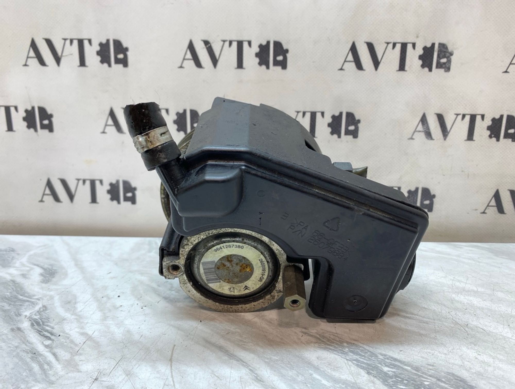 https://ycs.partsauto.market/partsauto-images/thmbs/5822255e6d2fcd0a961fb55335a0cf72/198879aaff8b54f9017cdeb9e1f72c14/a4e029e16828b7def4fc4f69188e0a94.jpg