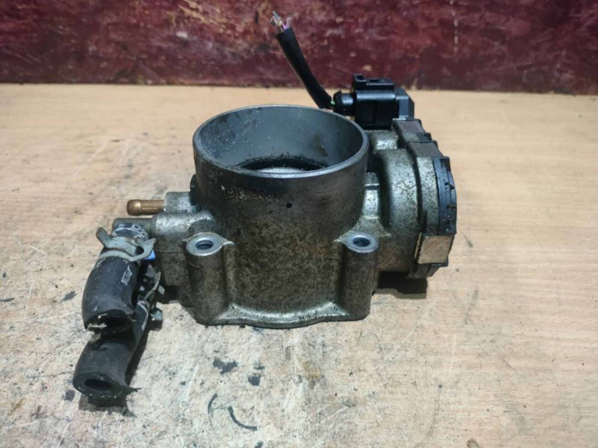https://ycs.partsauto.market/partsauto-images/thmbs/5822255e6d2fcd0a961fb55335a0cf72/1b2580ab76392c2e61676c374645f151/216d34b1d12cb6ced7dbb65bdc001ab1.jpg