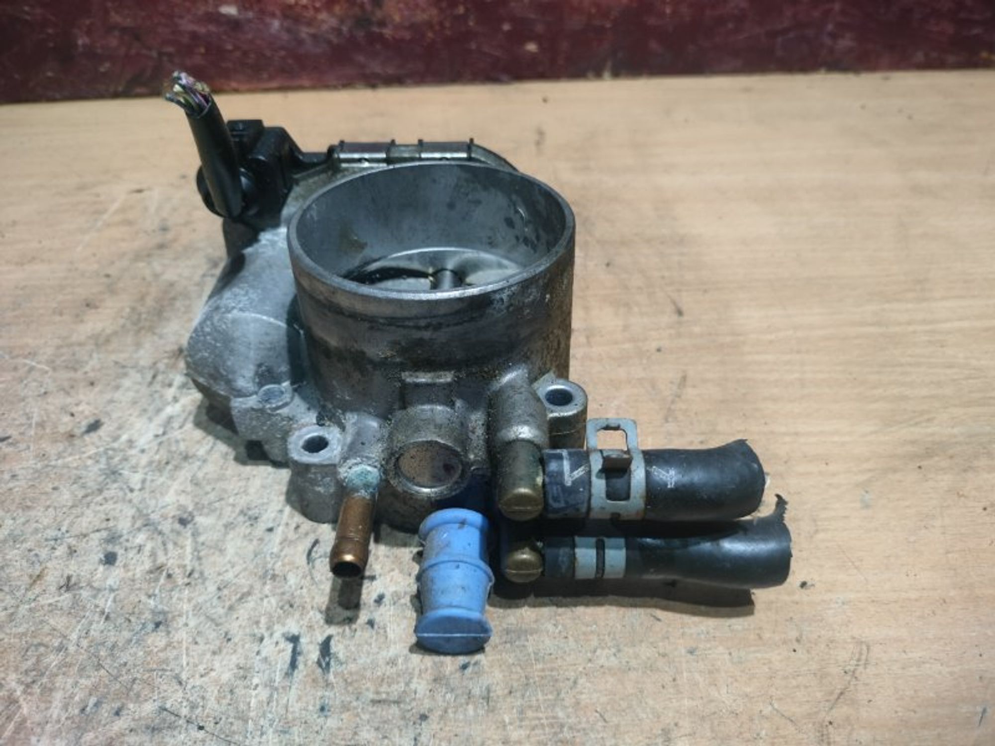 https://ycs.partsauto.market/partsauto-images/thmbs/5822255e6d2fcd0a961fb55335a0cf72/1b2580ab76392c2e61676c374645f151/dda860e52d57deb14d7a600aa3cd8405.jpg