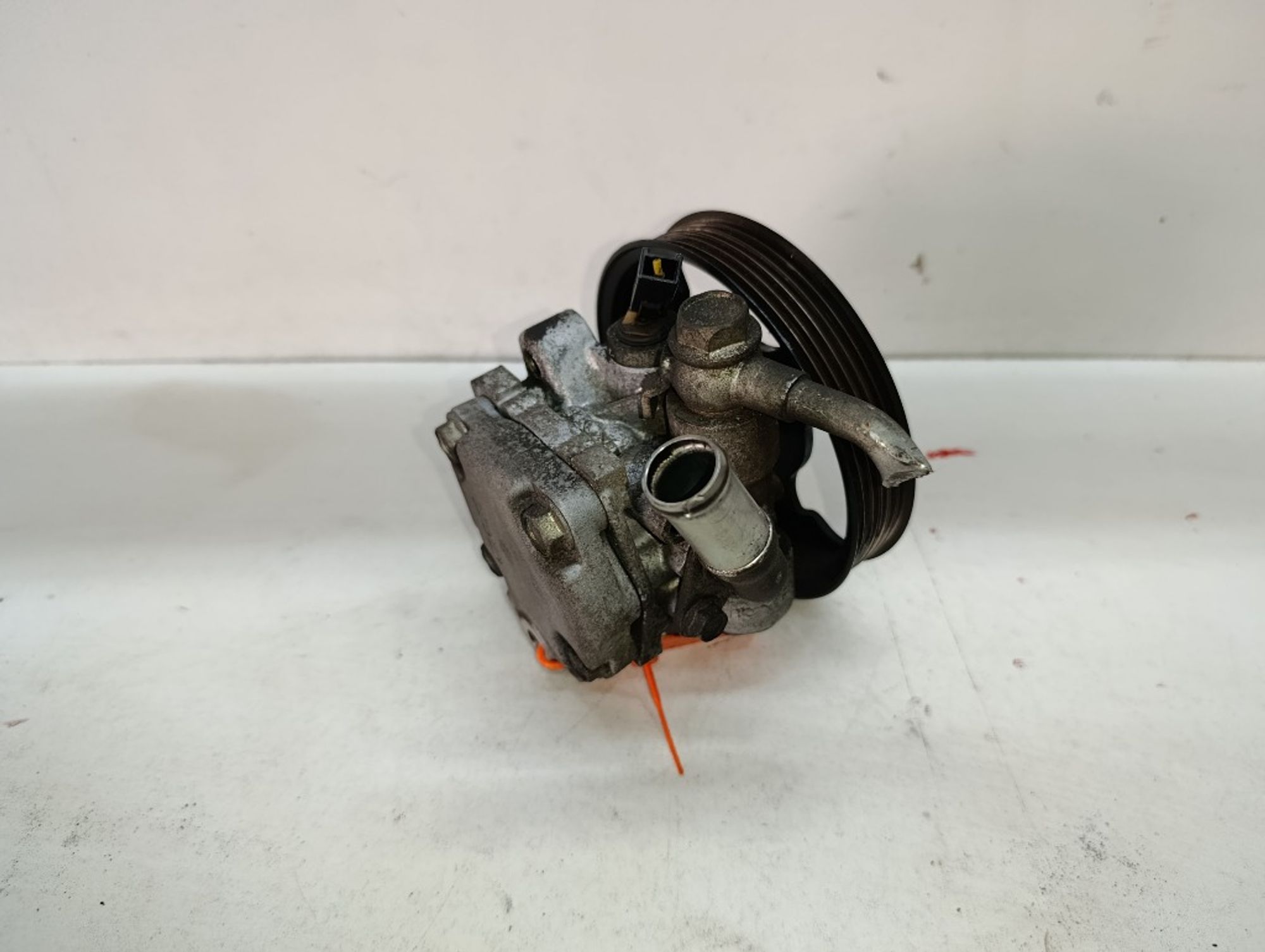https://ycs.partsauto.market/partsauto-images/thmbs/5822255e6d2fcd0a961fb55335a0cf72/2031fcc3be114740ecd1799ccc3a016c/8681209b32bd67ba7e7b67accbadee71.jpg