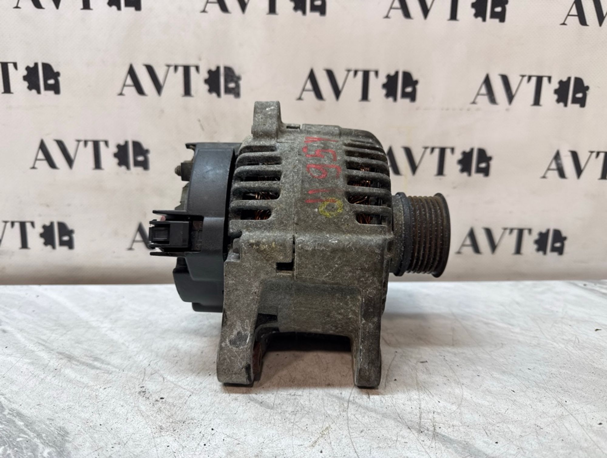 https://ycs.partsauto.market/partsauto-images/thmbs/5822255e6d2fcd0a961fb55335a0cf72/2484a1c8e8ad559816af8b41845165b7/1c2bc19d2db4d962334ca5cbb612577a.jpg
