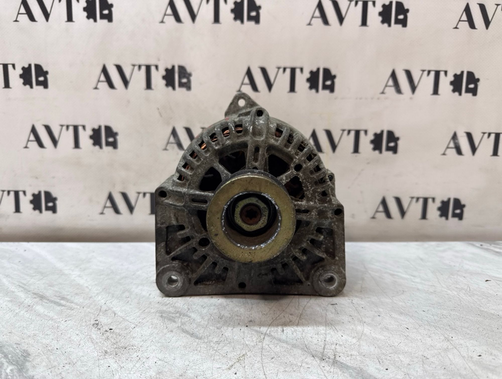 https://ycs.partsauto.market/partsauto-images/thmbs/5822255e6d2fcd0a961fb55335a0cf72/2484a1c8e8ad559816af8b41845165b7/388e91007b2947bbc8a923f6314c65bd.jpg