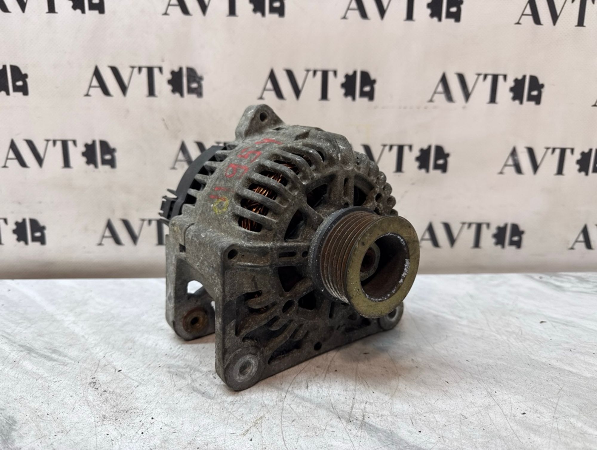 https://ycs.partsauto.market/partsauto-images/thmbs/5822255e6d2fcd0a961fb55335a0cf72/2484a1c8e8ad559816af8b41845165b7/a4d17614537e684dc2d6c3b135436b42.jpg