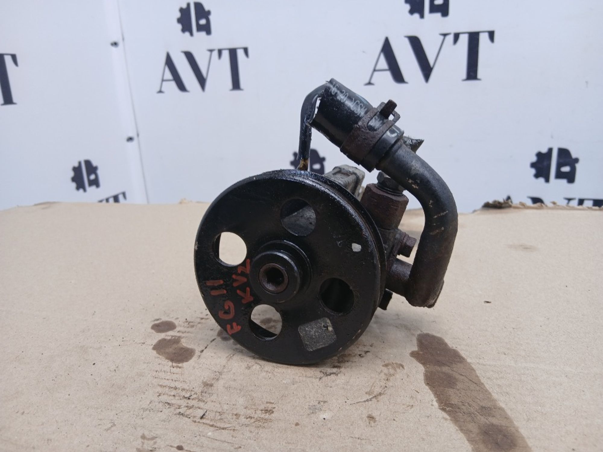 https://ycs.partsauto.market/partsauto-images/thmbs/5822255e6d2fcd0a961fb55335a0cf72/24dcb26c1d618eff8d36fd4f7cfc835f/4f27edd6e68ade77e445f5343a29d59b.jpg