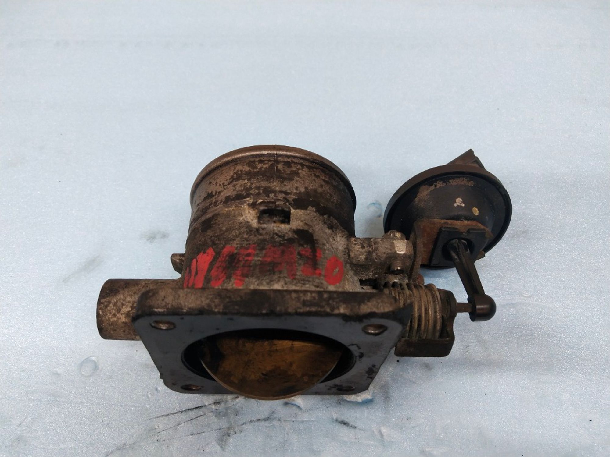 https://ycs.partsauto.market/partsauto-images/thmbs/5822255e6d2fcd0a961fb55335a0cf72/34ab7caa1e381ab1ed9a88be3429e89d/43a8da9c808e681bfeed9b1103cd3b8a.jpg