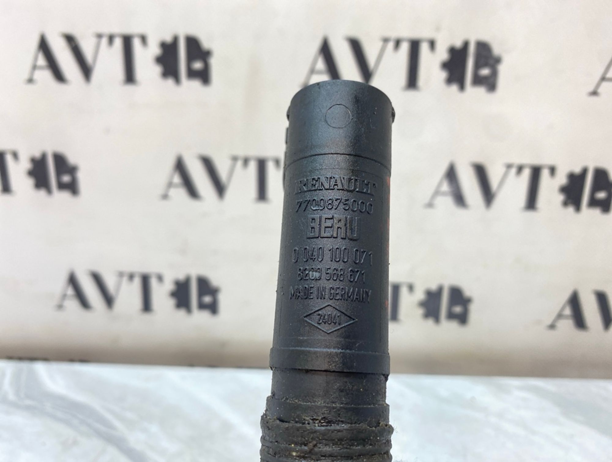 https://ycs.partsauto.market/partsauto-images/thmbs/5822255e6d2fcd0a961fb55335a0cf72/40dda1164ea09da9bb2b0b7117d7839f/f5688a123108012f17bafd39d1cda9e8.jpg