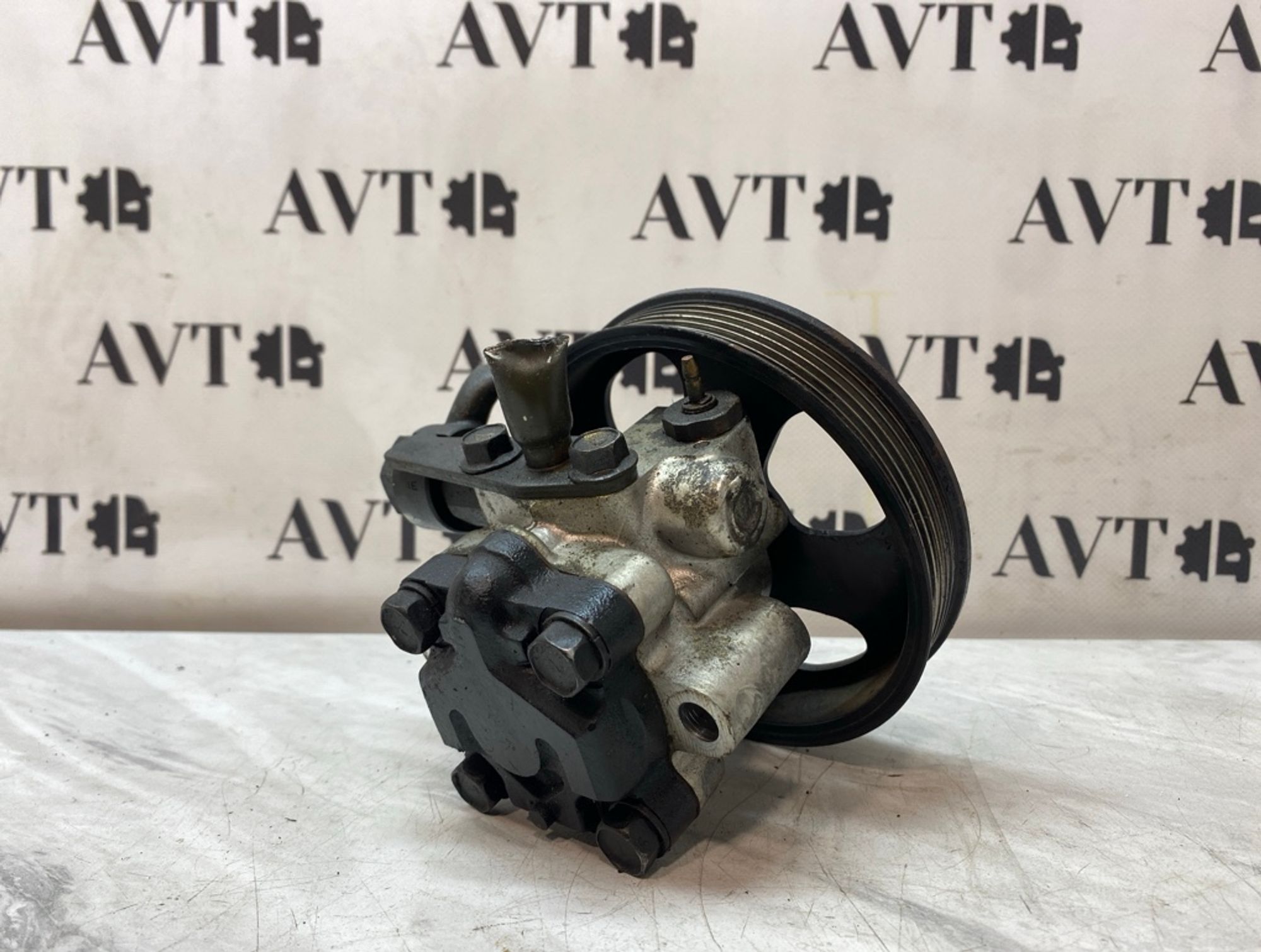 https://ycs.partsauto.market/partsauto-images/thmbs/5822255e6d2fcd0a961fb55335a0cf72/443f80ab25dfe9f3f67aa0e0ac536a6e/8377e9398645970e1c4b3a20b170575d.jpg