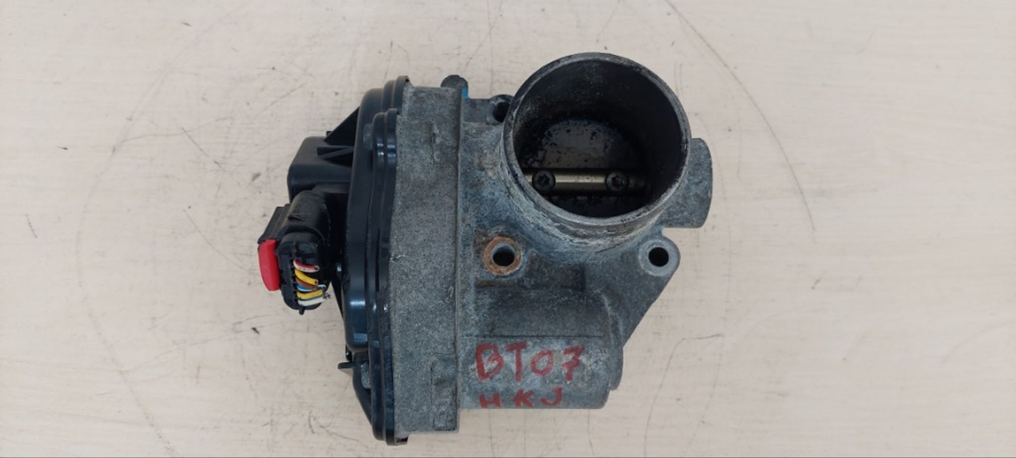 https://ycs.partsauto.market/partsauto-images/thmbs/5822255e6d2fcd0a961fb55335a0cf72/46a1b9322ceb6cf1a5d90a3c5a760477/63deed1d22236d06b41c492fa01ea312.jpg