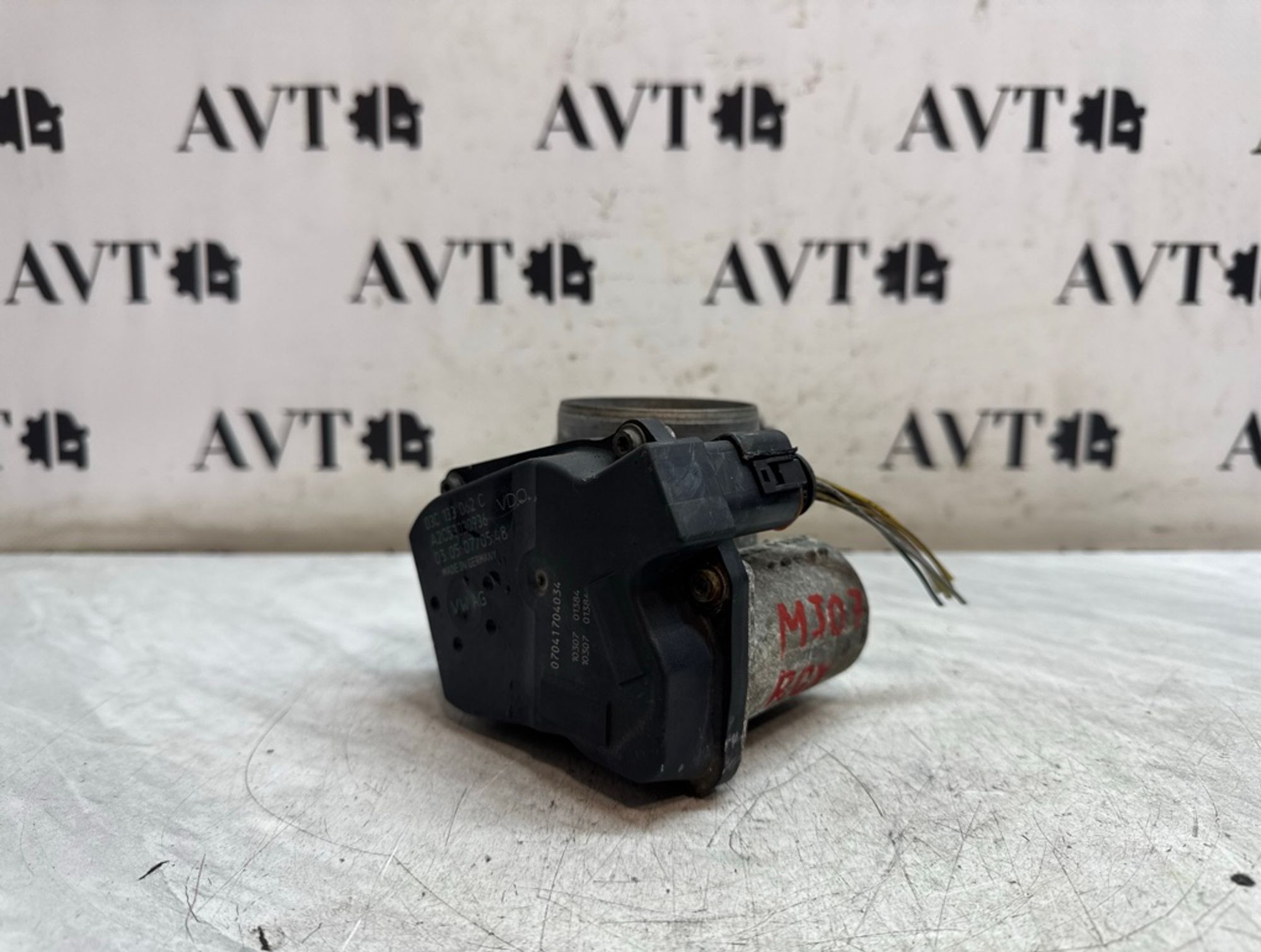 https://ycs.partsauto.market/partsauto-images/thmbs/5822255e6d2fcd0a961fb55335a0cf72/4cb6d878ad8bbeea9735c597fa0dce38/f6df281076cb33b55612b8125a81b5e6.jpg