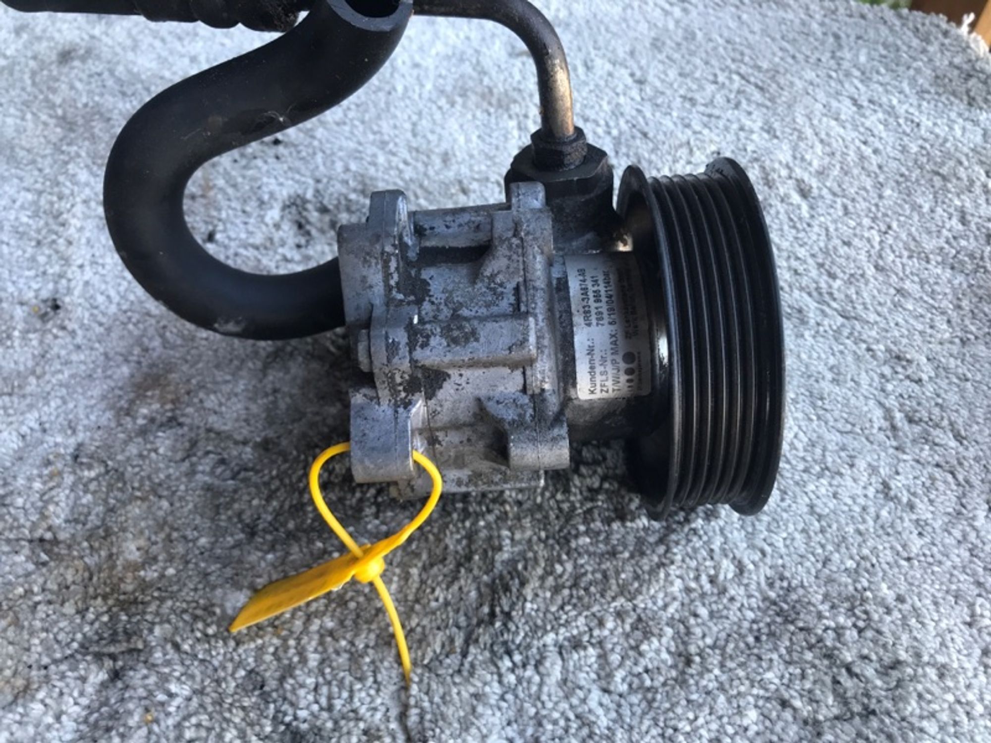 https://ycs.partsauto.market/partsauto-images/thmbs/5822255e6d2fcd0a961fb55335a0cf72/62c9c1fcc5373897367aa9d61e0cf7fa/c28516a7269ca82f1c117aee4928ad65.jpg