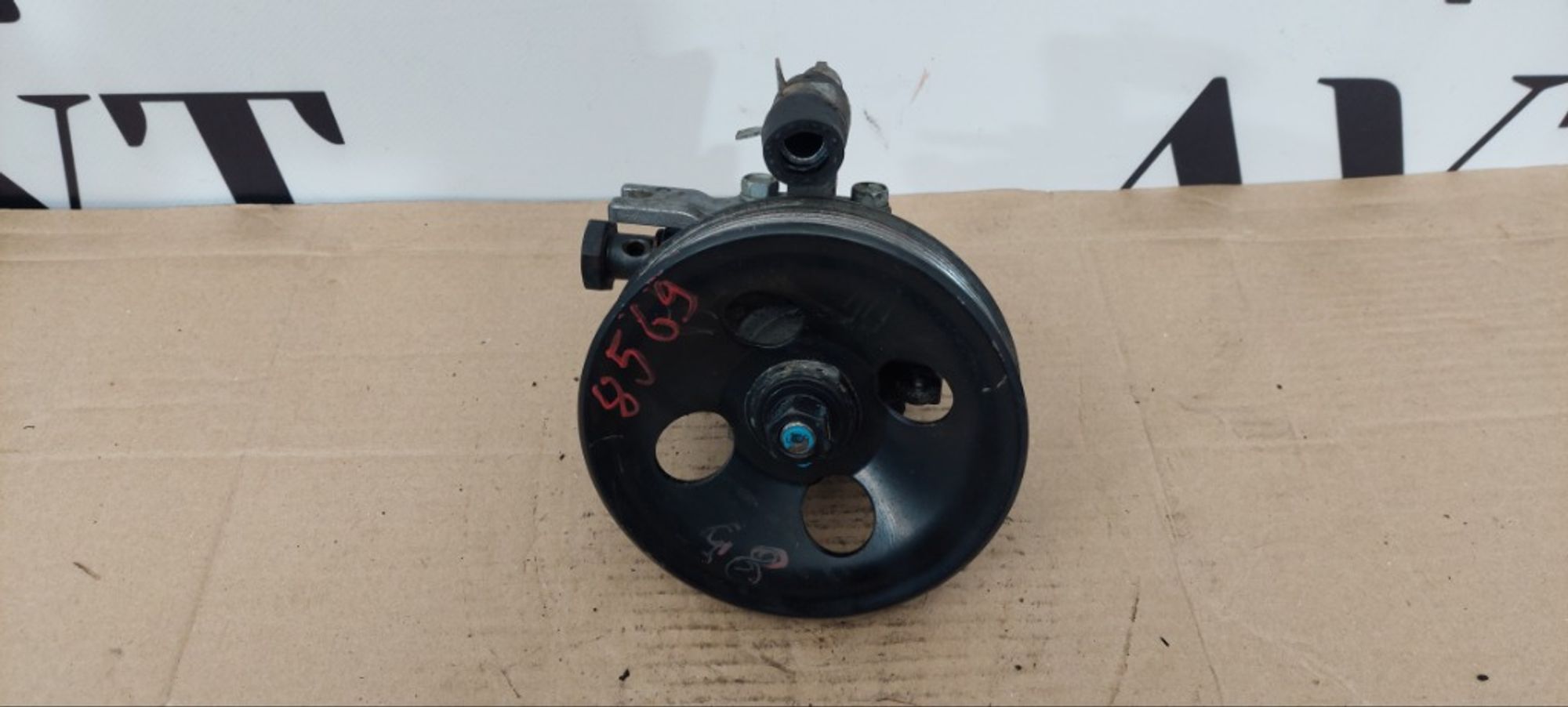 https://ycs.partsauto.market/partsauto-images/thmbs/5822255e6d2fcd0a961fb55335a0cf72/7517b3c53fde7cae78e7e7a70135b760/5616b0e918f2199982369bf24ab1e882.jpg