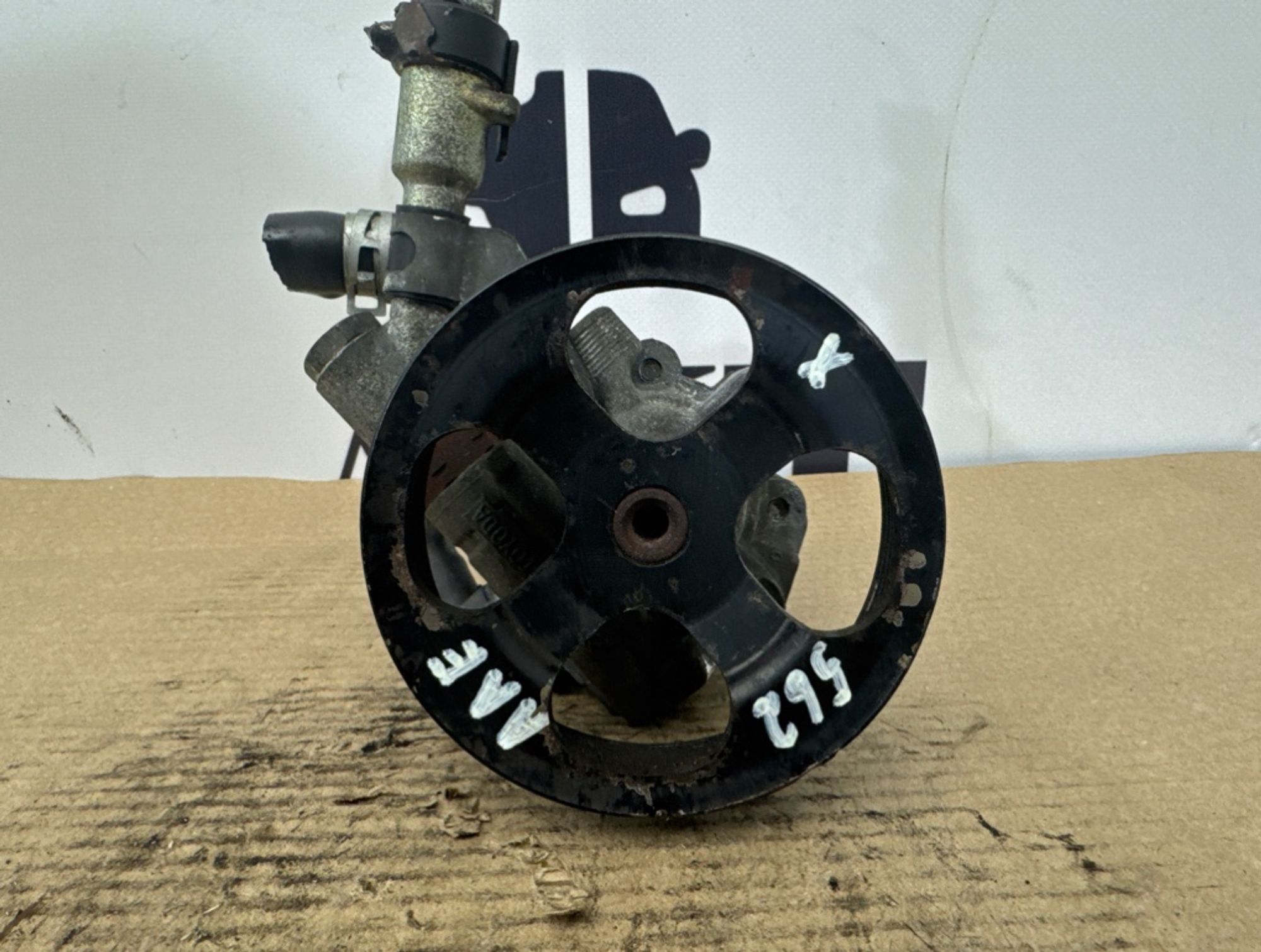 https://ycs.partsauto.market/partsauto-images/thmbs/5822255e6d2fcd0a961fb55335a0cf72/92087f0cd11be8e013bcffe99b7d7233/484e41aadac3db068d76be2189d179bc.jpg