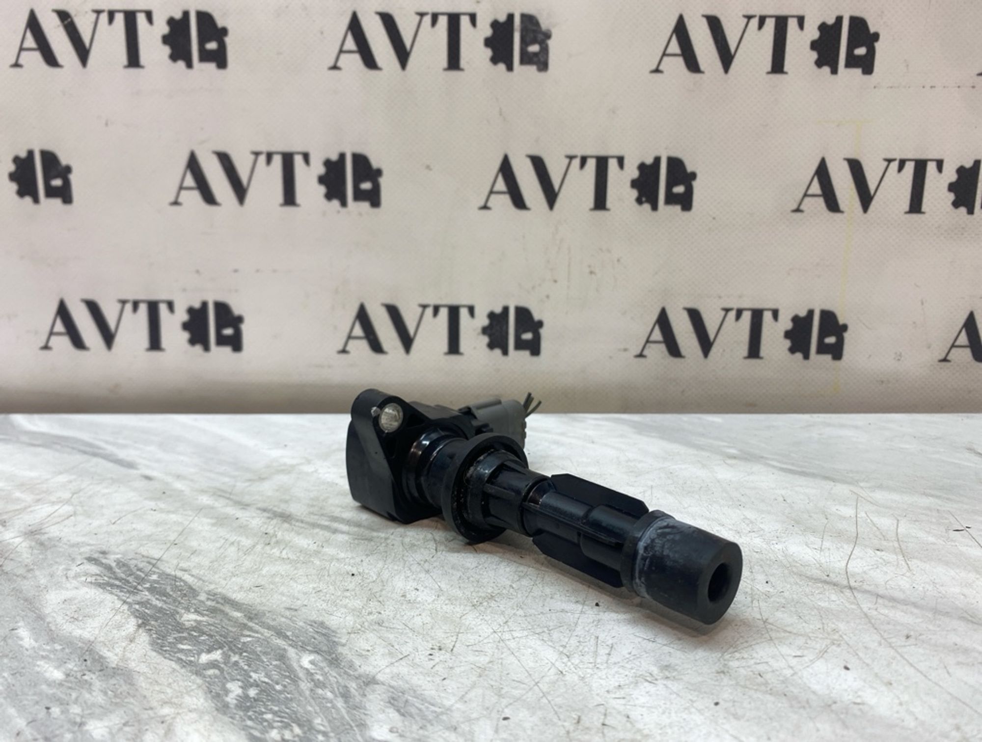 https://ycs.partsauto.market/partsauto-images/thmbs/5822255e6d2fcd0a961fb55335a0cf72/951bfbd822ad714f5bb5bb1bcf8c8940/932d03d7c6e30ea26980059f7afea6c5.jpg