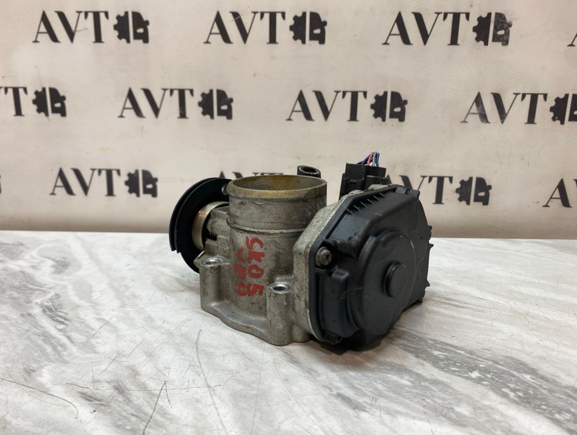 https://ycs.partsauto.market/partsauto-images/thmbs/5822255e6d2fcd0a961fb55335a0cf72/96497c678f4a50fd9ee85ca05c7bd383/e98a1332bb05df0f2ca1ab2ad8e94c1d.jpg