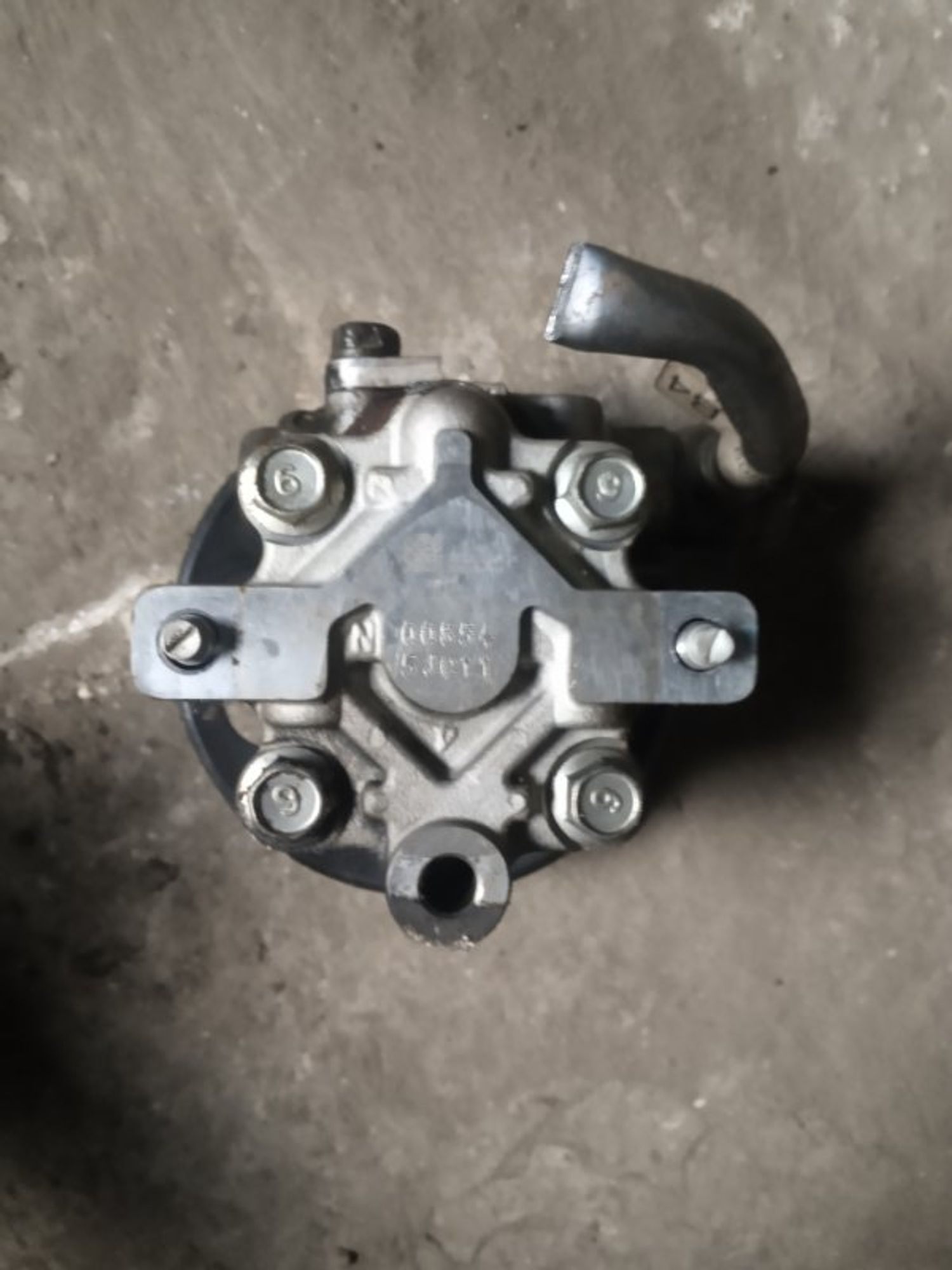 https://ycs.partsauto.market/partsauto-images/thmbs/5822255e6d2fcd0a961fb55335a0cf72/967d73c340d45fa221c1e03fbf51574e/b0878a89216bb657e6b8916ecb7278ad.jpg