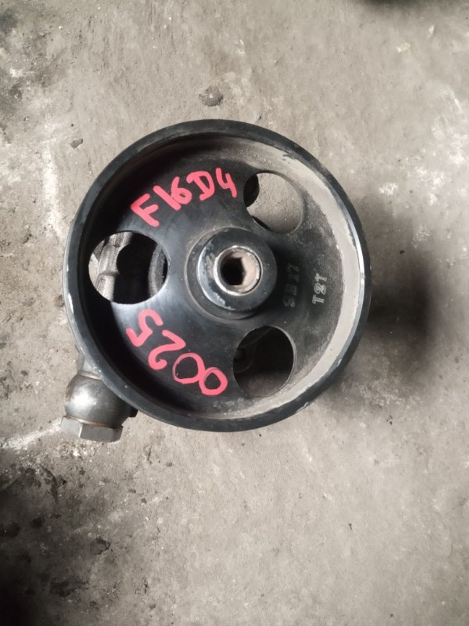 https://ycs.partsauto.market/partsauto-images/thmbs/5822255e6d2fcd0a961fb55335a0cf72/967d73c340d45fa221c1e03fbf51574e/e5db87a9742cb757d55f9f583c402f74.jpg