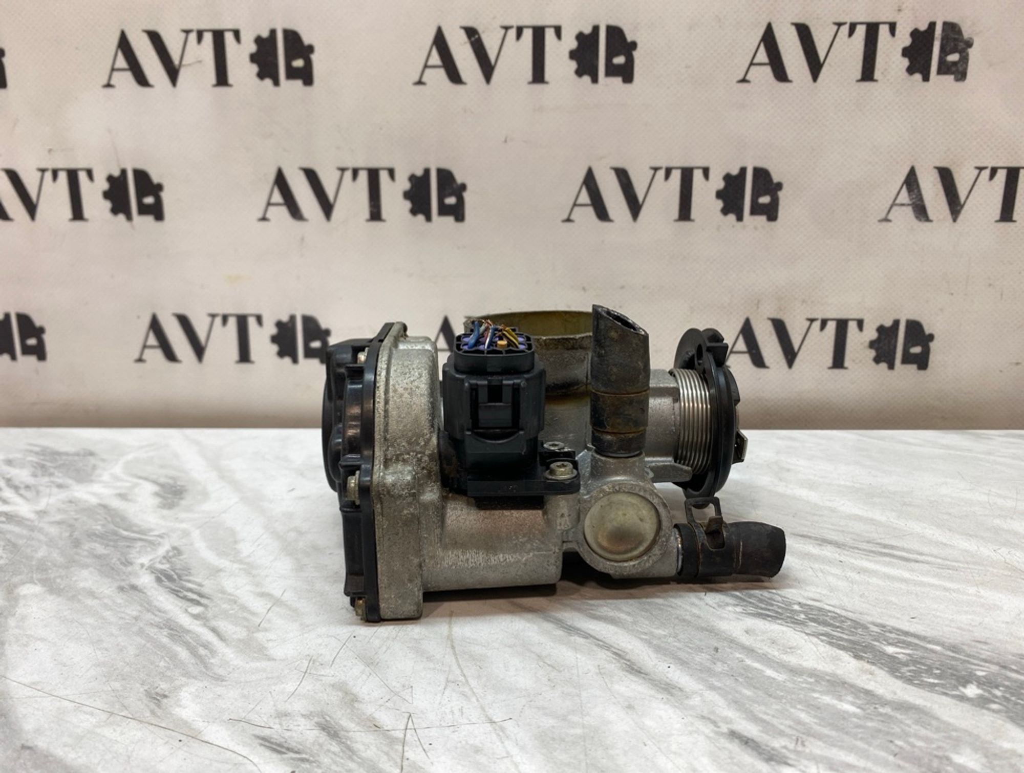 https://ycs.partsauto.market/partsauto-images/thmbs/5822255e6d2fcd0a961fb55335a0cf72/977a909c8cbad46fc0654fdf0c27c303/7b0403e00ee8534392567519eb665ccd.jpg