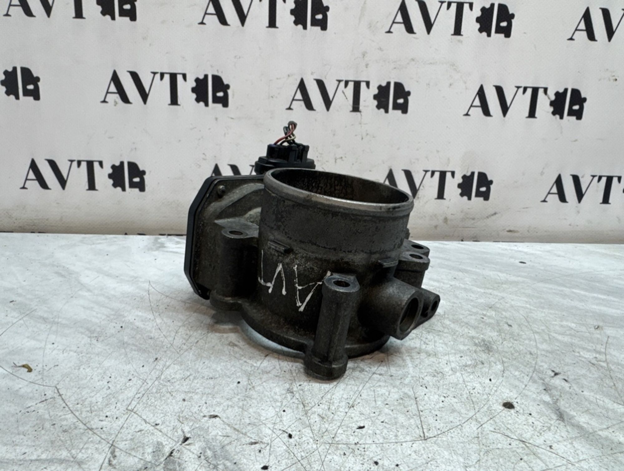 https://ycs.partsauto.market/partsauto-images/thmbs/5822255e6d2fcd0a961fb55335a0cf72/a7508ed0527ef65c066b14dfb0813609/205a1daa85f564d4f82f74ded5b6c94f.jpg