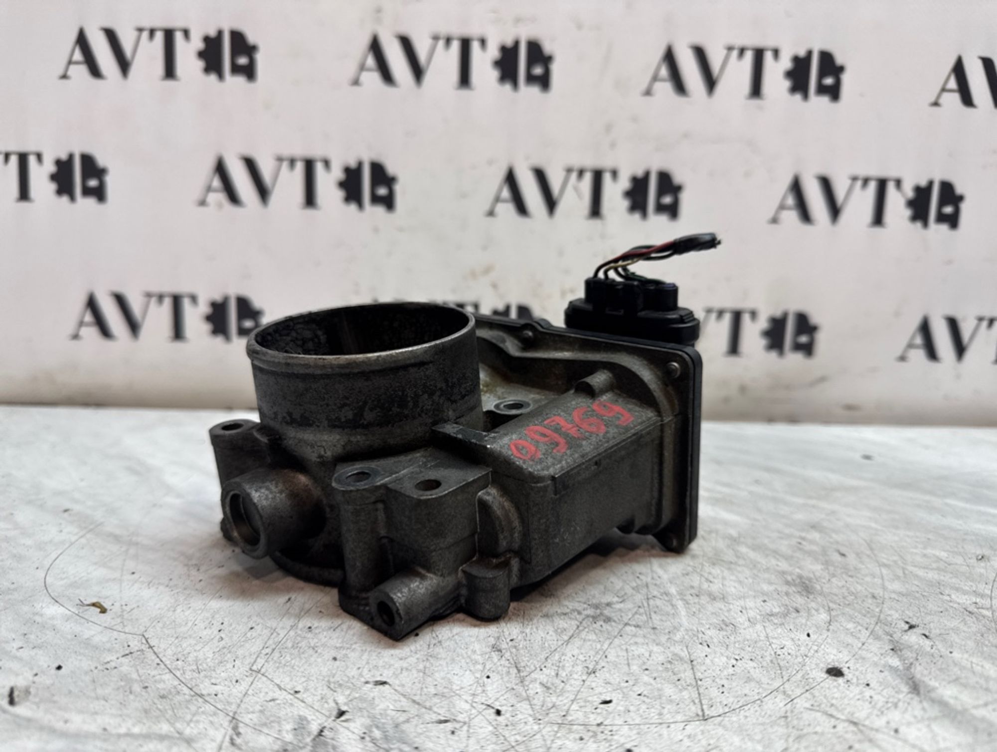 https://ycs.partsauto.market/partsauto-images/thmbs/5822255e6d2fcd0a961fb55335a0cf72/a7508ed0527ef65c066b14dfb0813609/d5061c2c5aafe386b49dd718db7f708f.jpg