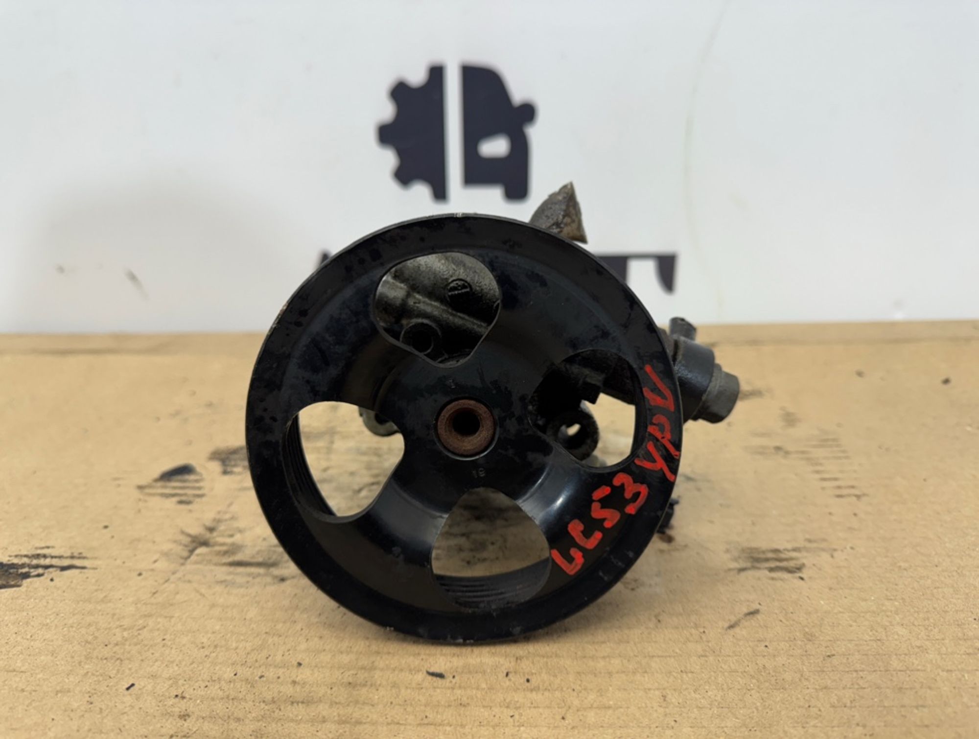 https://ycs.partsauto.market/partsauto-images/thmbs/5822255e6d2fcd0a961fb55335a0cf72/acccebb787c2dd8007fd9170e40a90f5/50ed20cffd6eb0018c2484c123e19449.jpg