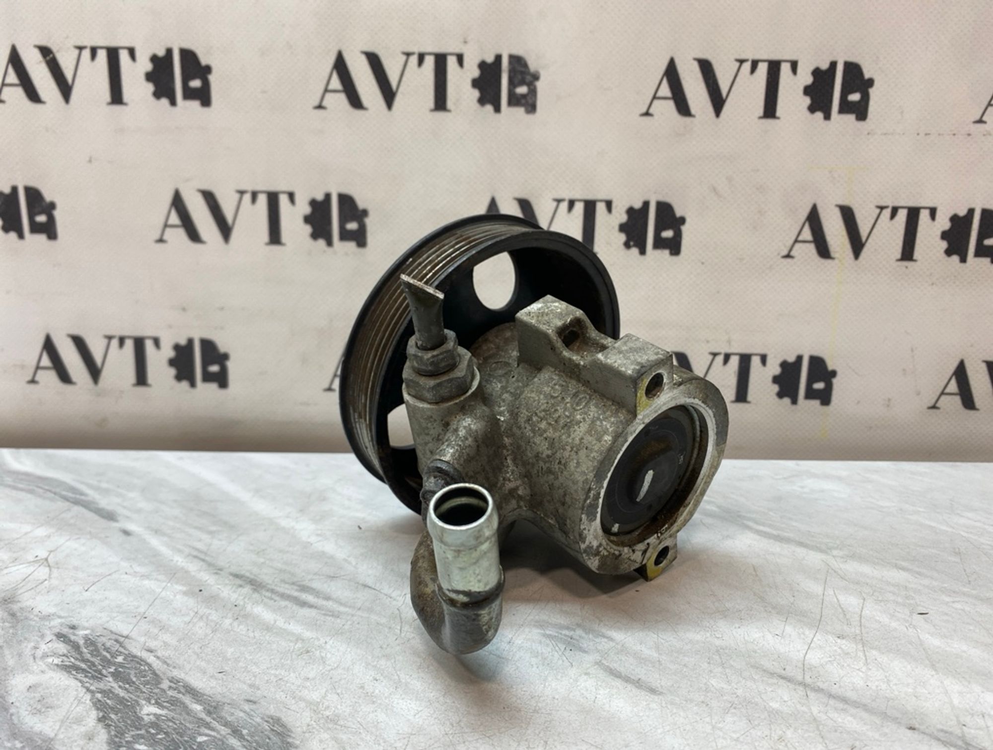 https://ycs.partsauto.market/partsauto-images/thmbs/5822255e6d2fcd0a961fb55335a0cf72/ae222e1a799d466c4f286f92c83027d6/9558e91866e2b61863eed8a0f93aa185.jpg