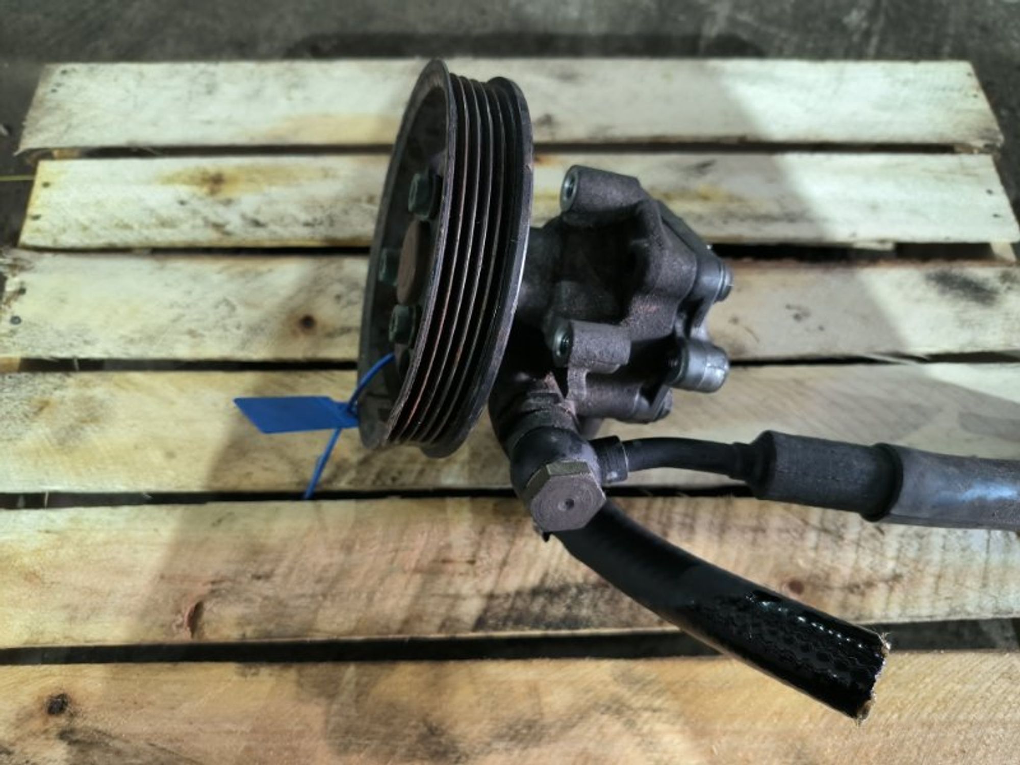 https://ycs.partsauto.market/partsauto-images/thmbs/5822255e6d2fcd0a961fb55335a0cf72/c50e91eb2fedcd523779f943d6edc070/81362af41b5763f31b1de1aa2496d370.jpg