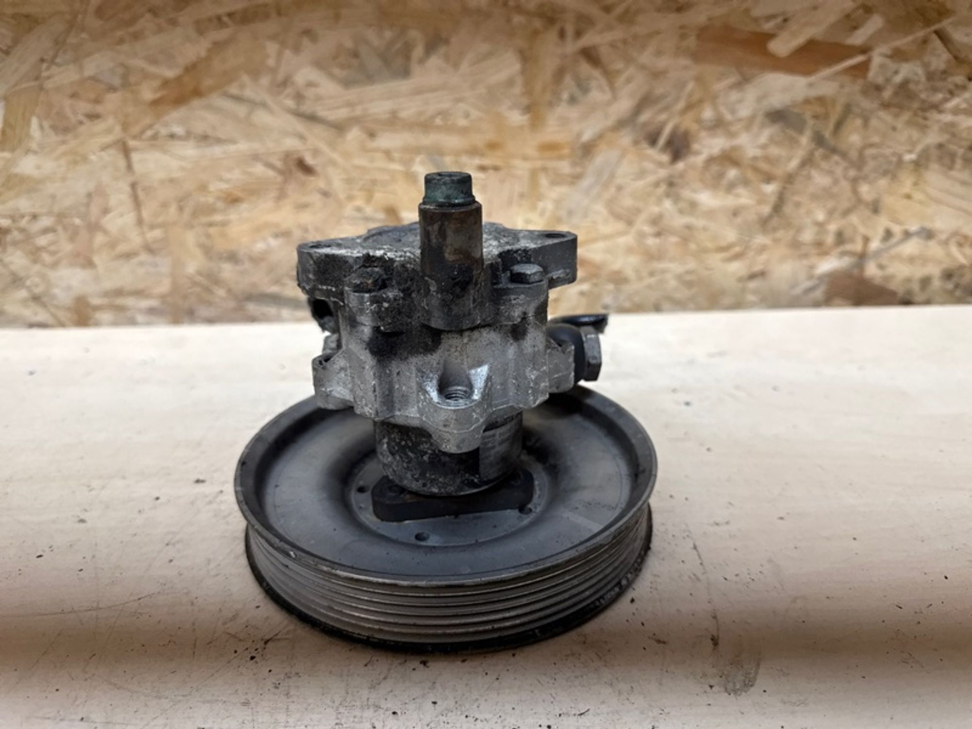 https://ycs.partsauto.market/partsauto-images/thmbs/5822255e6d2fcd0a961fb55335a0cf72/ce7652ced4cac72fa4643b3fa16454b3/491efba28655517fbe71fefda1a56a32.jpg