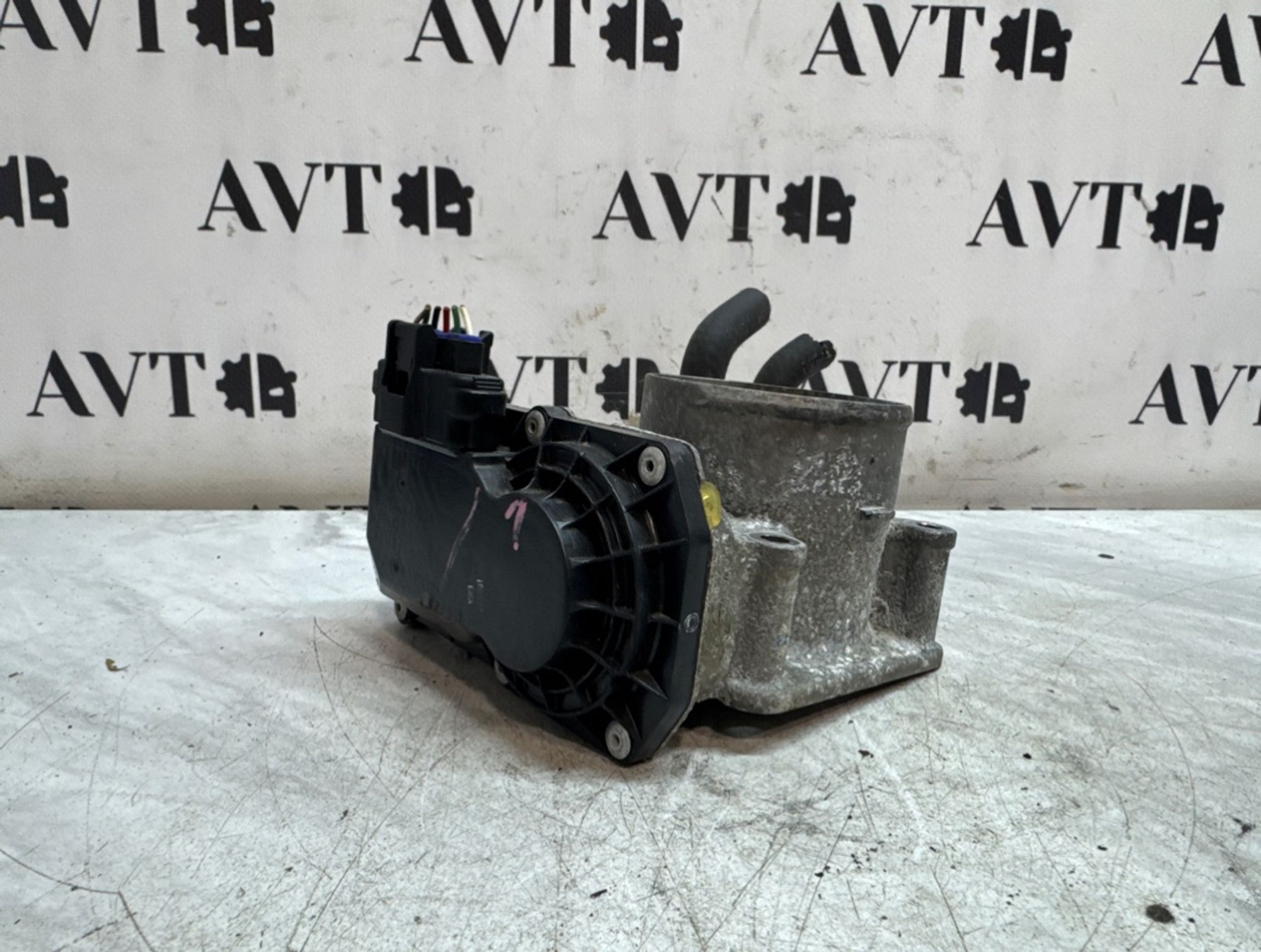 https://ycs.partsauto.market/partsauto-images/thmbs/5822255e6d2fcd0a961fb55335a0cf72/cfaf8d81b3f2fd4cb6f030ec8d02c922/fb73379fe8e4a7e6493c34d878a69ce3.jpg