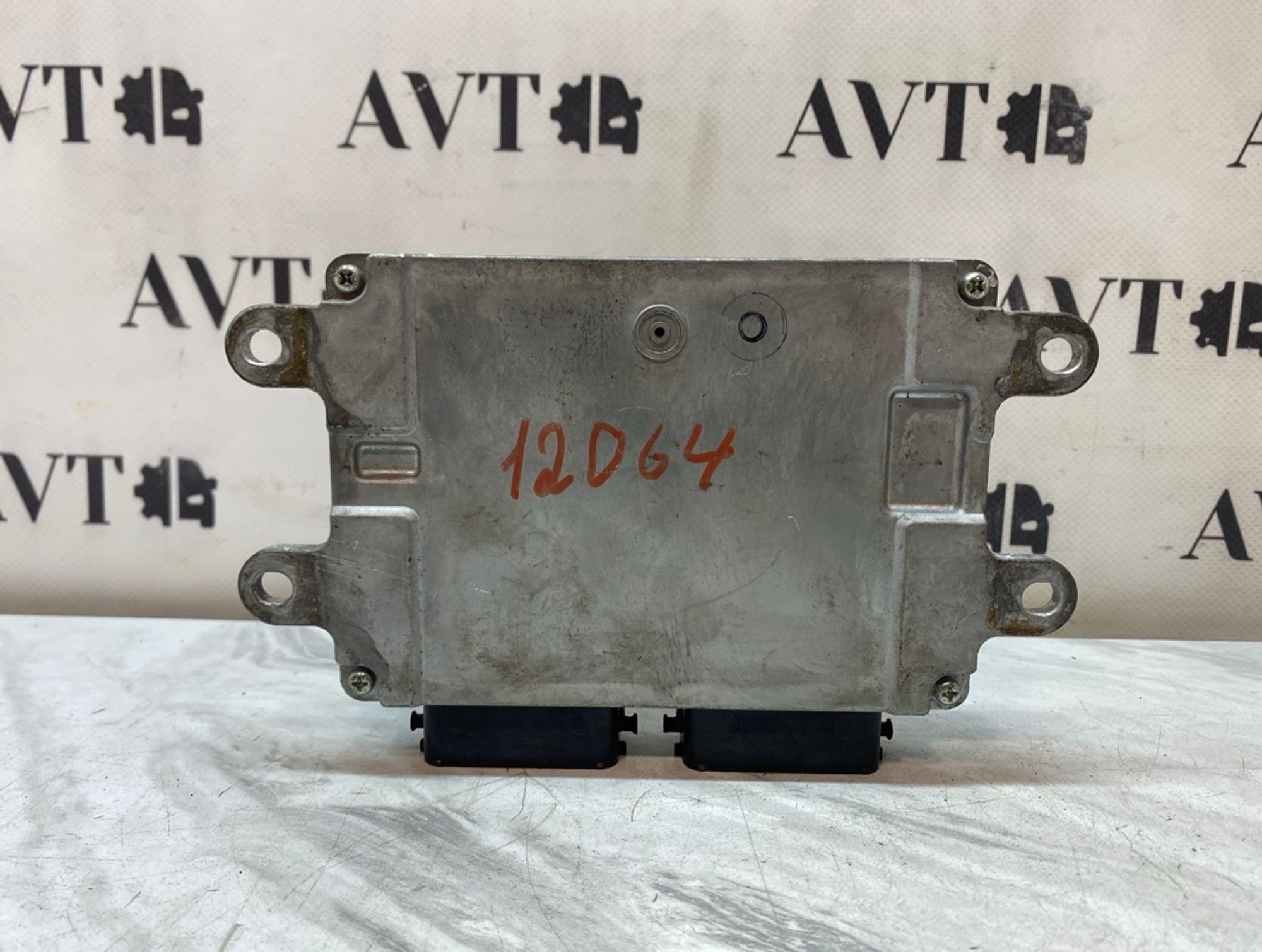 https://ycs.partsauto.market/partsauto-images/thmbs/5822255e6d2fcd0a961fb55335a0cf72/d1d6ef2292c1d49339f827ef29446767/f77665bd02912c2860073d2003925973.jpg