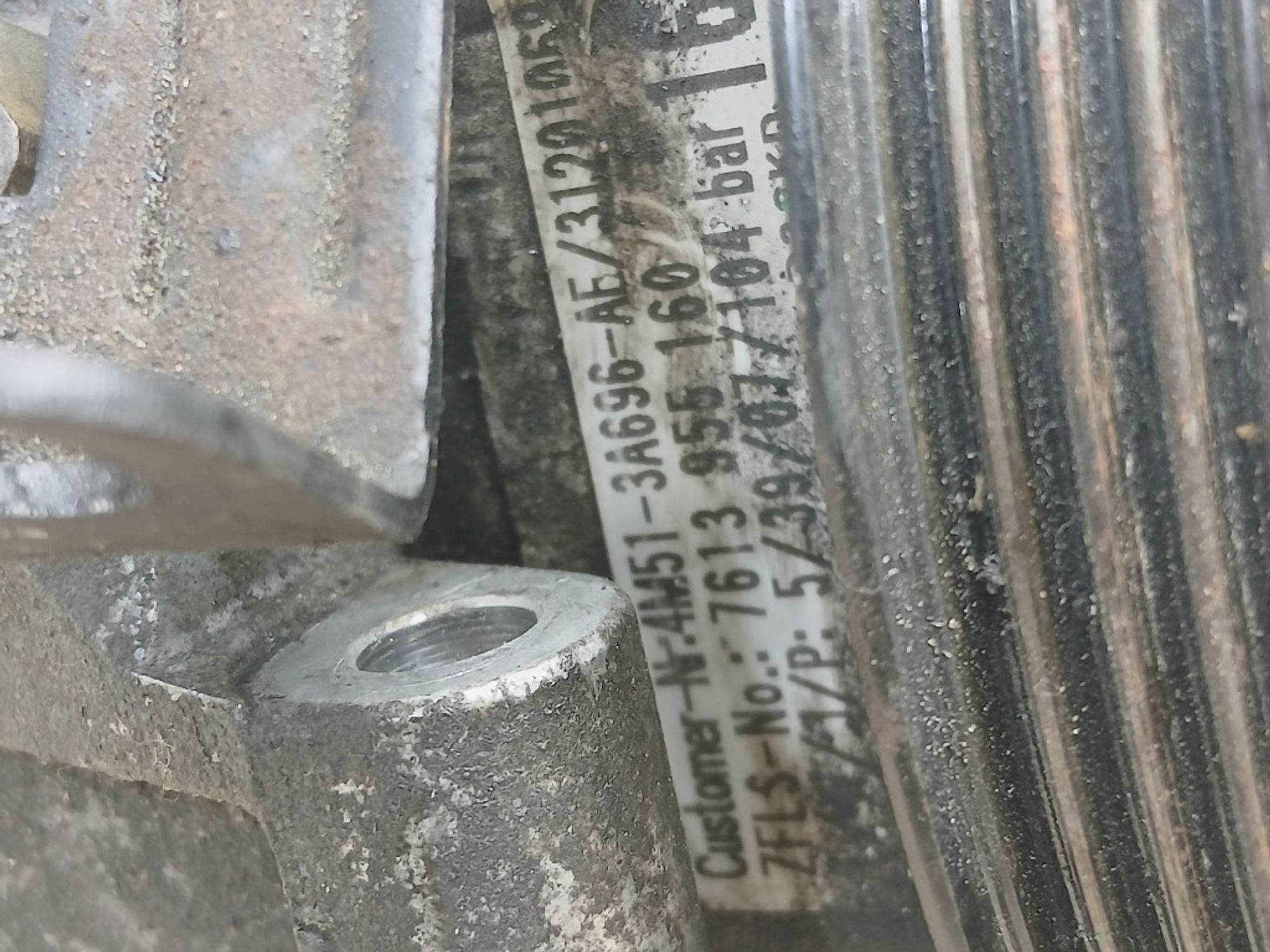 https://ycs.partsauto.market/partsauto-images/thmbs/5822255e6d2fcd0a961fb55335a0cf72/d86986ca29a3063c07d145e39e831e0b/9b2e7dc812a65ed834cce7b493291960.jpg