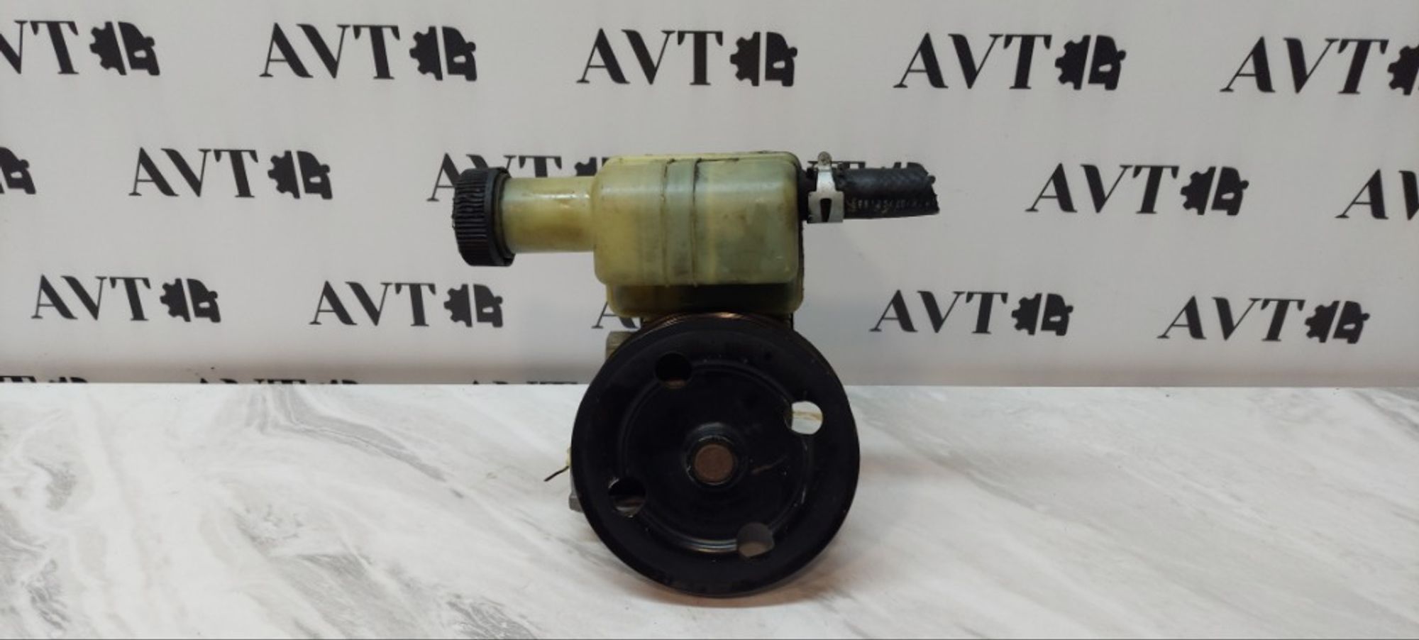 https://ycs.partsauto.market/partsauto-images/thmbs/5822255e6d2fcd0a961fb55335a0cf72/da143263ab159f28ef217a2c548e0d74/00267b35367dba358b63dd105112ec73.jpg