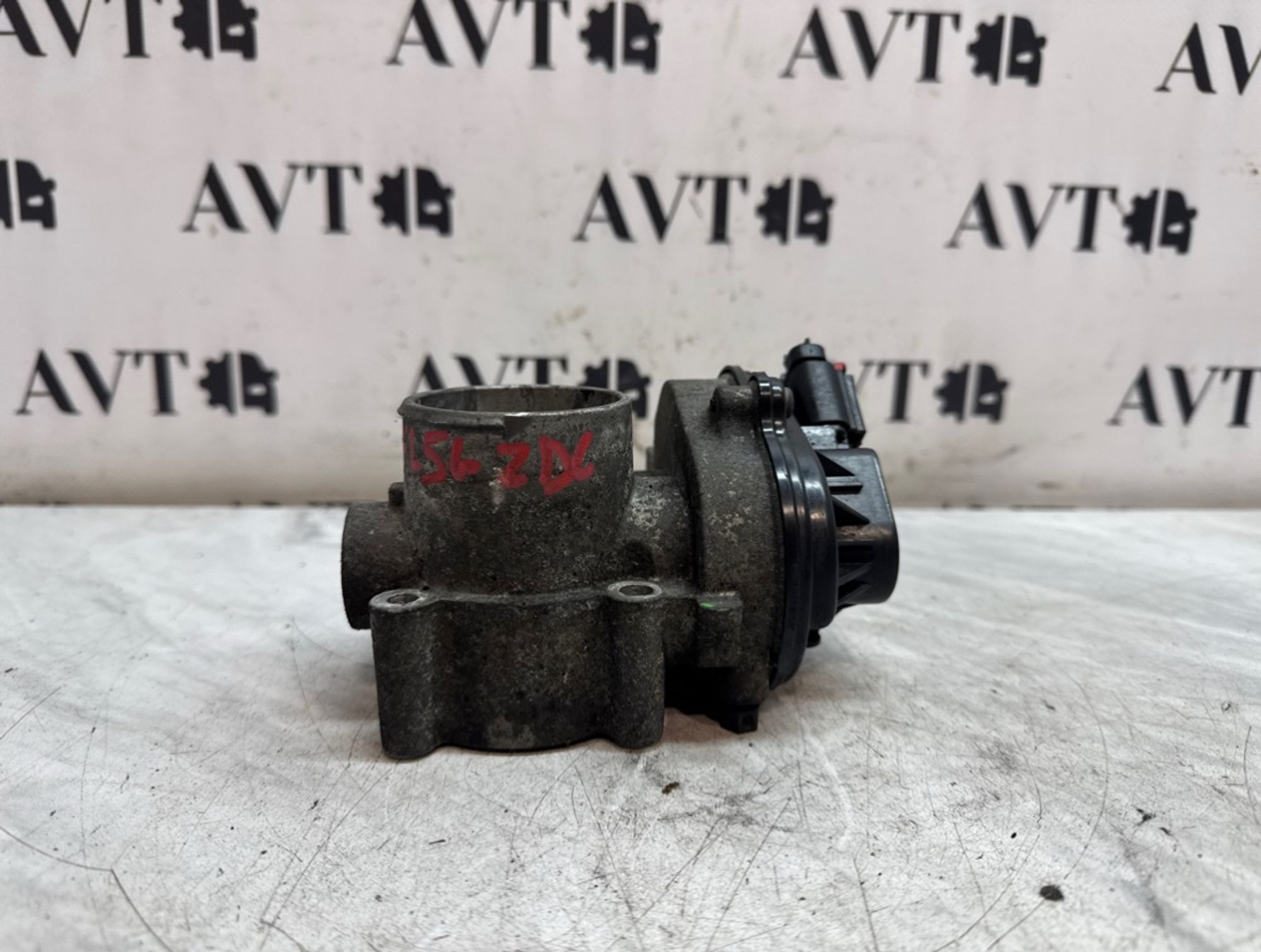 https://ycs.partsauto.market/partsauto-images/thmbs/5822255e6d2fcd0a961fb55335a0cf72/db1fb455043733a41832c2b96614cee3/20b68afd7eb468aaab1c619c88ed1353.jpg