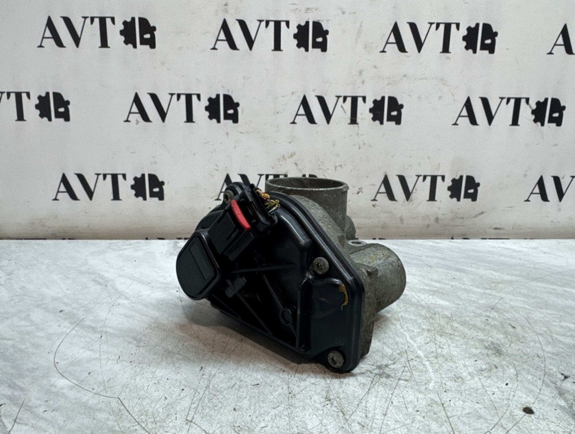 https://ycs.partsauto.market/partsauto-images/thmbs/5822255e6d2fcd0a961fb55335a0cf72/db1fb455043733a41832c2b96614cee3/e9319140231ab37e0e31e9fb5e9ae1c7.jpg