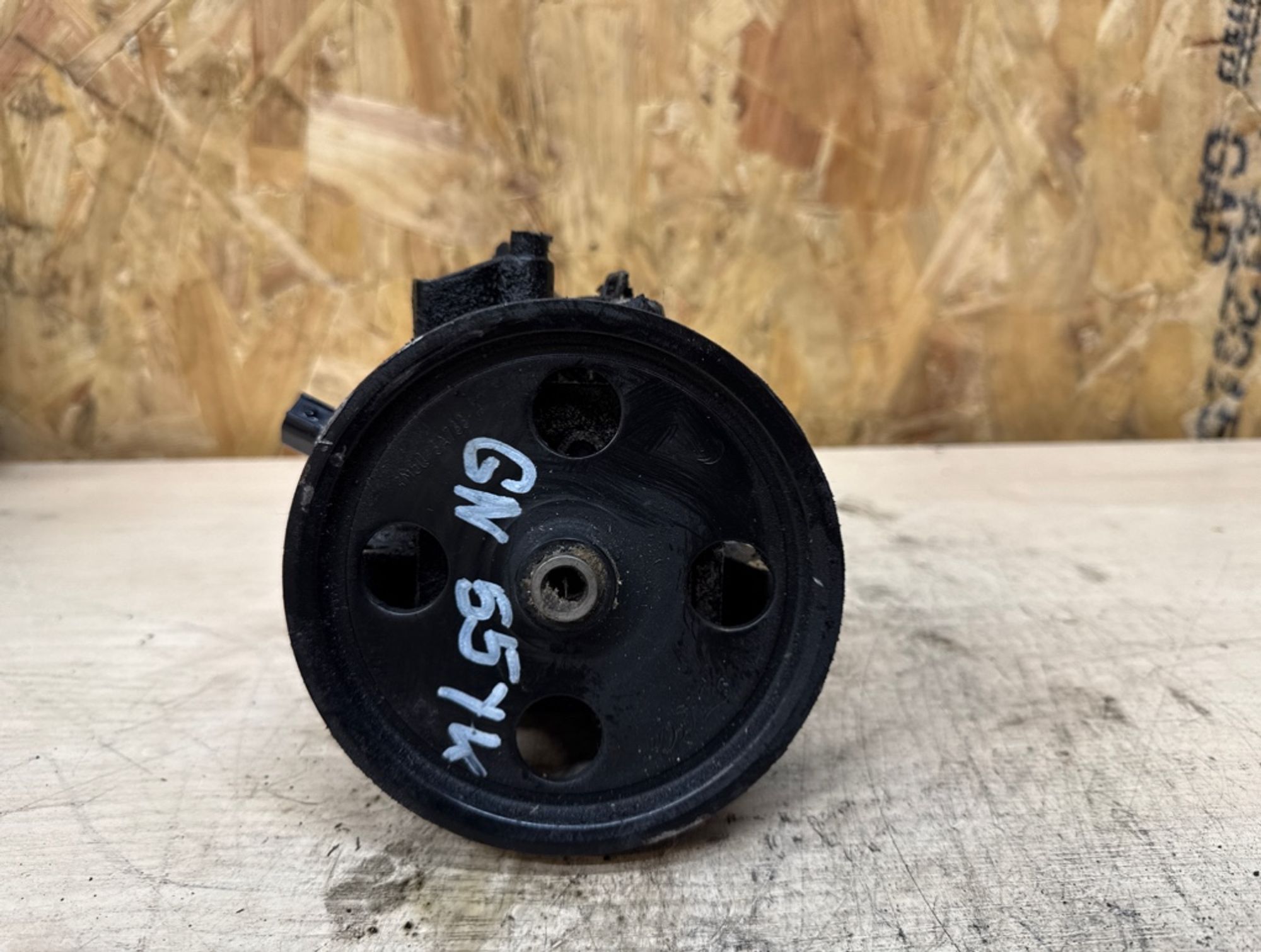 https://ycs.partsauto.market/partsauto-images/thmbs/5822255e6d2fcd0a961fb55335a0cf72/e1aefb56594f0c9c9736ba7984fd3e06/48bf9f49c18a227cfd578a13af157763.jpg