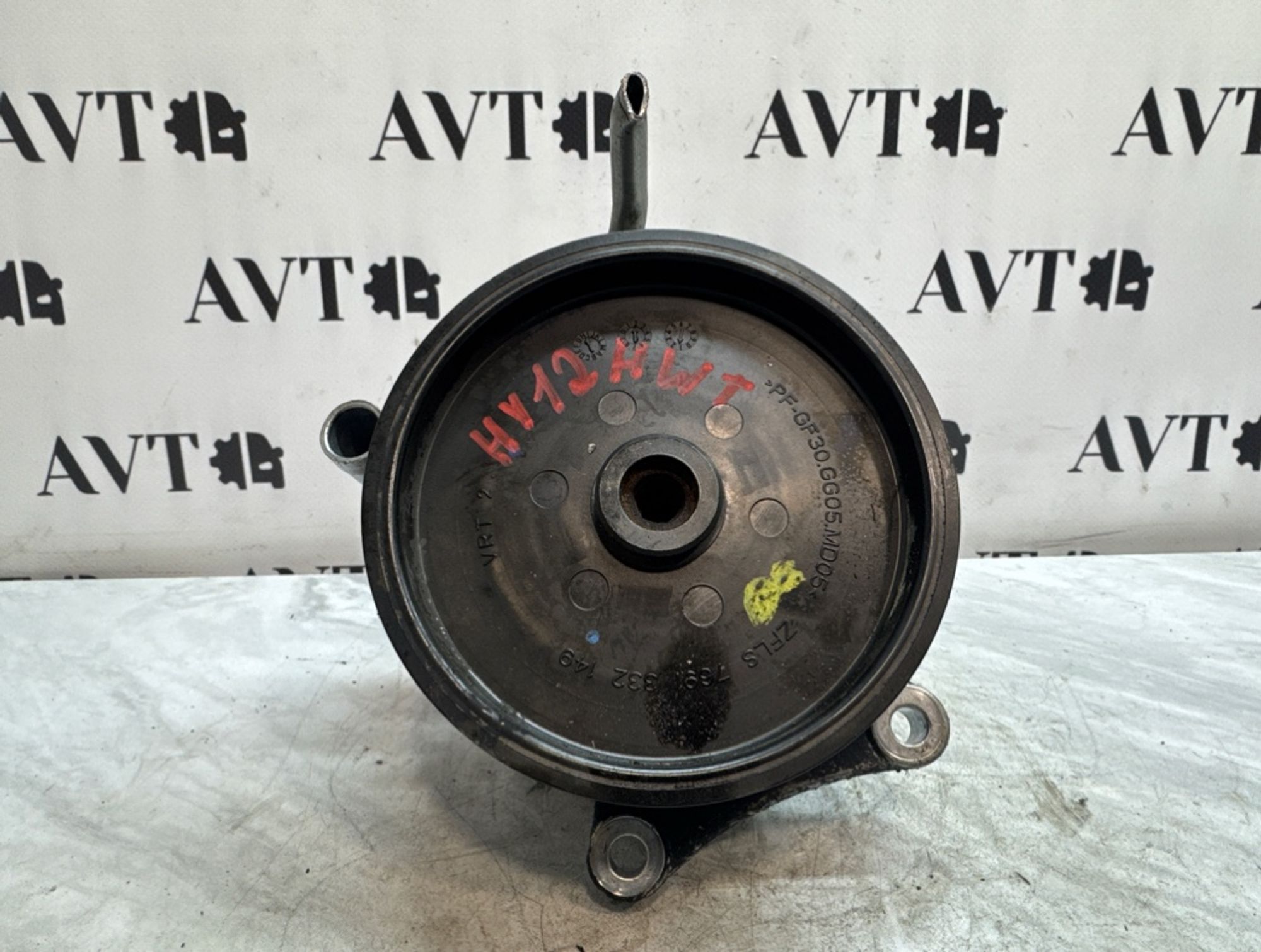 https://ycs.partsauto.market/partsauto-images/thmbs/5822255e6d2fcd0a961fb55335a0cf72/e56d0d3b080bf8337e47df148db8a89c/b0d9e517ec630f5cec3b26b4f3a153b9.jpg