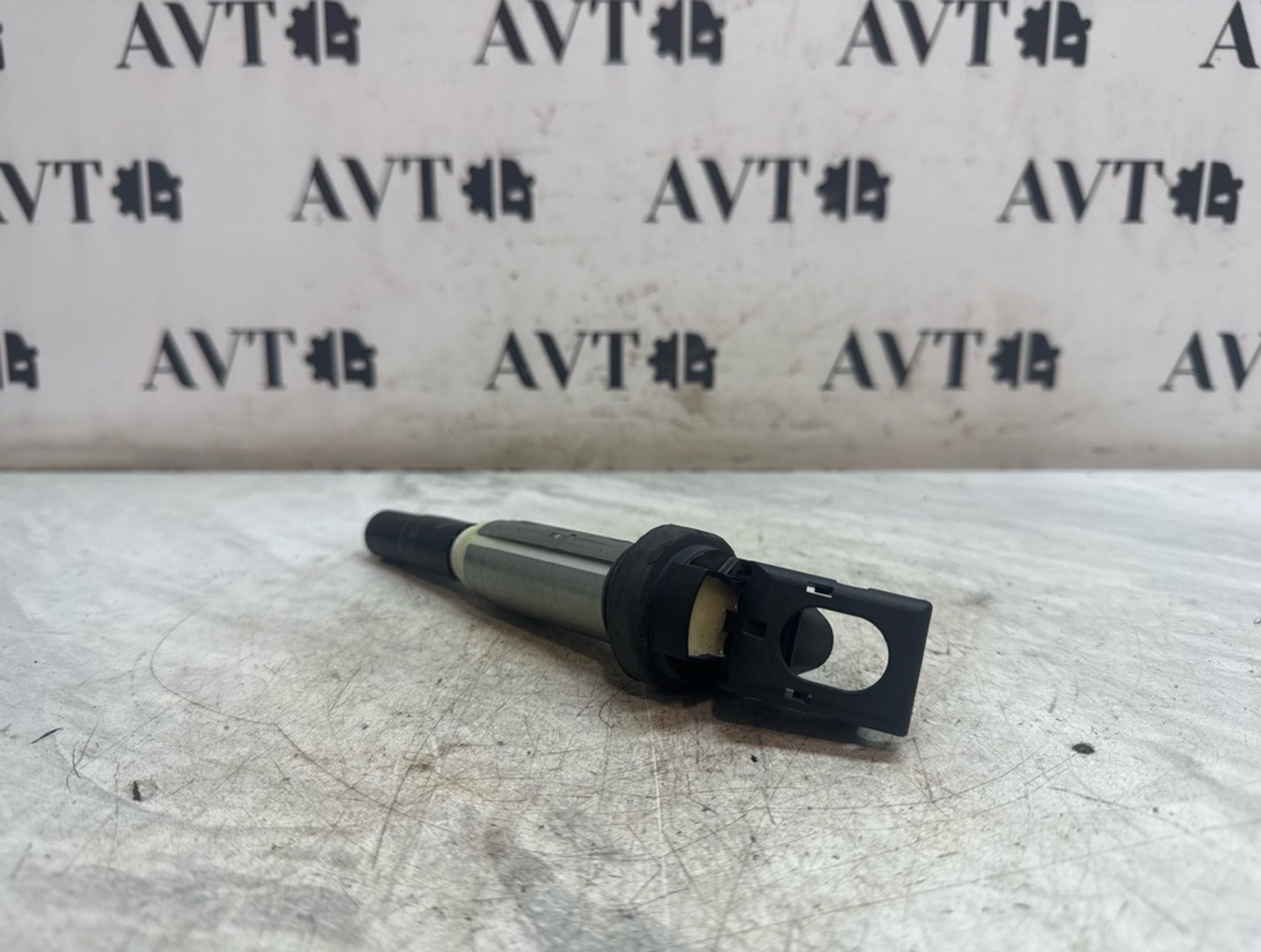 https://ycs.partsauto.market/partsauto-images/thmbs/5822255e6d2fcd0a961fb55335a0cf72/e79c965da268f2bc4af1cbad6ef1b284/2b554420554558cb78392884e38b569c.jpg