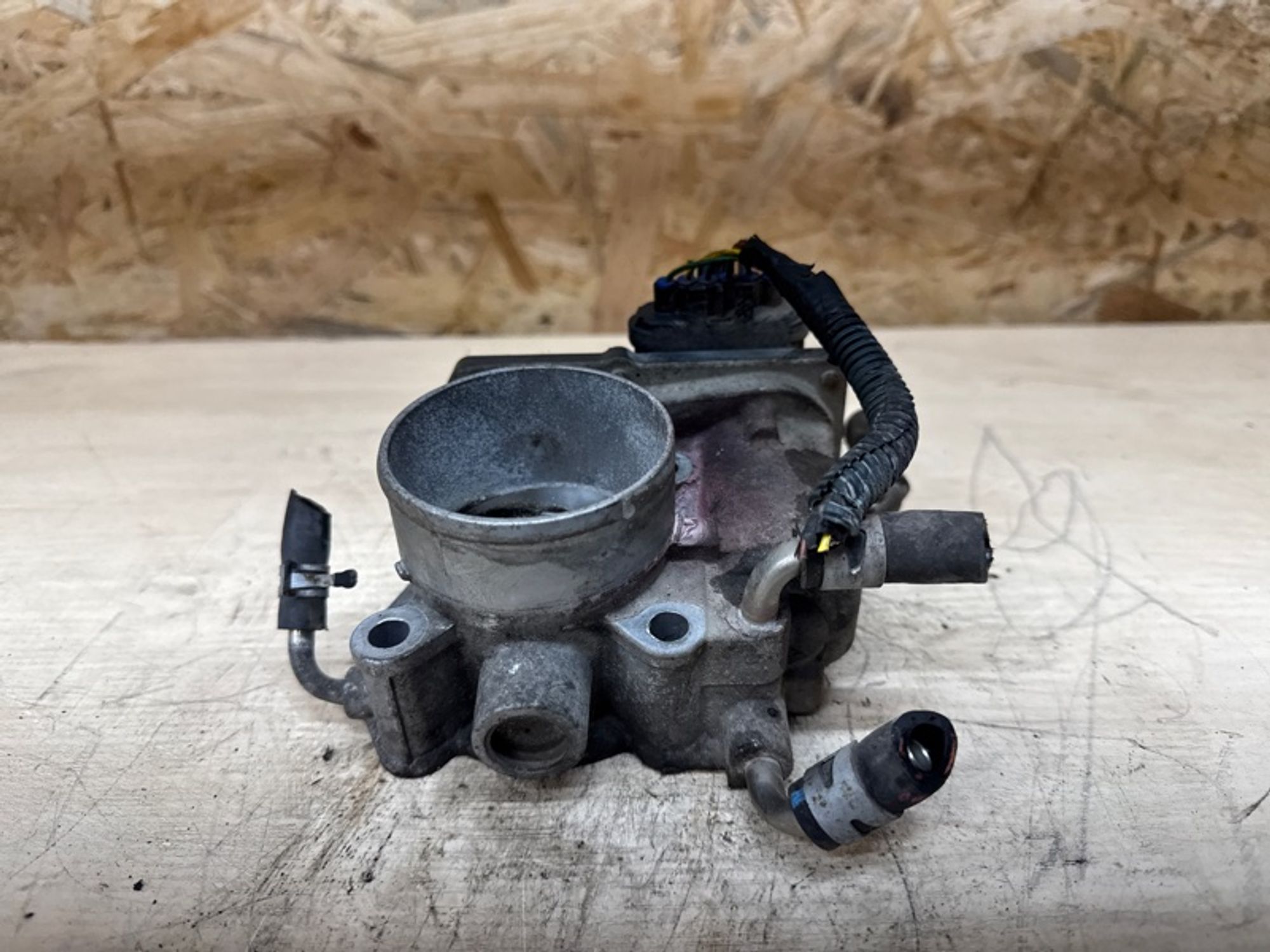 https://ycs.partsauto.market/partsauto-images/thmbs/5822255e6d2fcd0a961fb55335a0cf72/ea7633a89a4f2397bc2147dc0698c9b9/6cef5f5ec58f3ae3d2a82f35517439aa.jpg