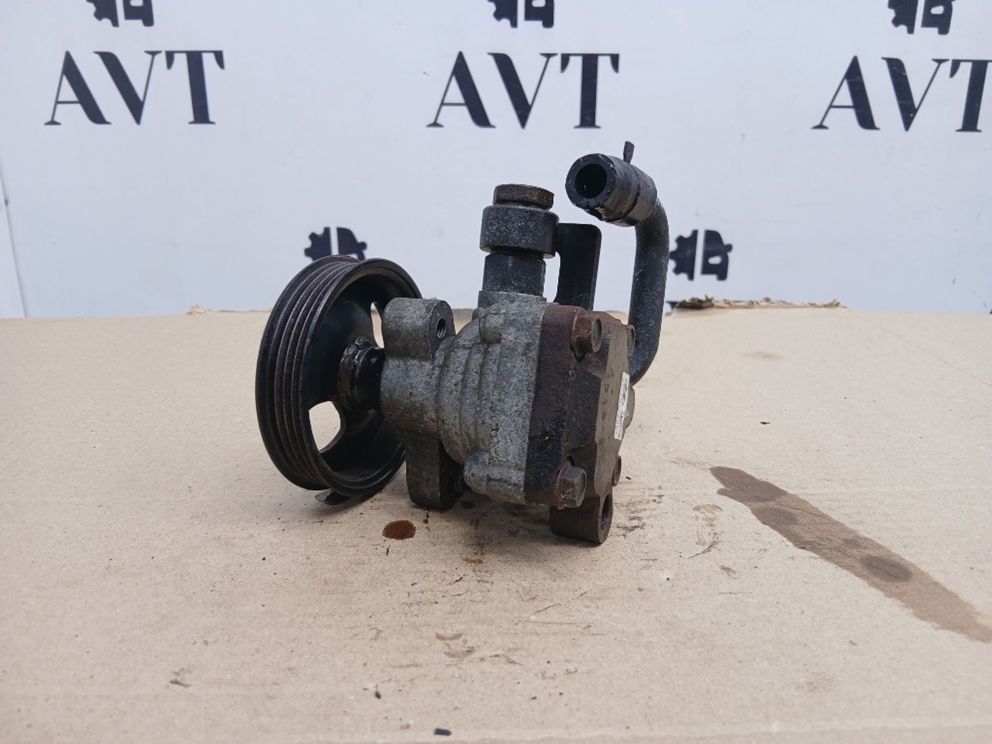 https://ycs.partsauto.market/partsauto-images/thmbs/5822255e6d2fcd0a961fb55335a0cf72/faf6b7a139a76cfbd4bd07309ed9729d/e5c758908b766f9ae3aed9c4946cb2b2.jpg