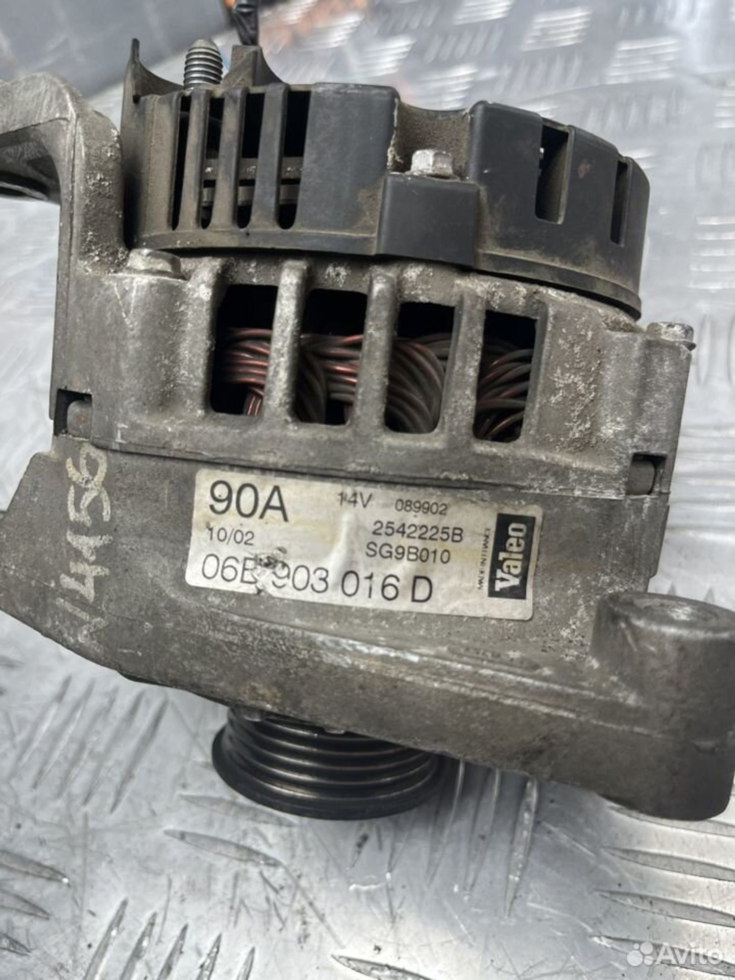 https://ycs.partsauto.market/partsauto-images/thmbs/7493bedda53ffbba18042670cc6fed05/5b5ad2cbba113105c5c4afc9c3b1e12d/0afa65810a2749386e86138feb69f6ee.jpg