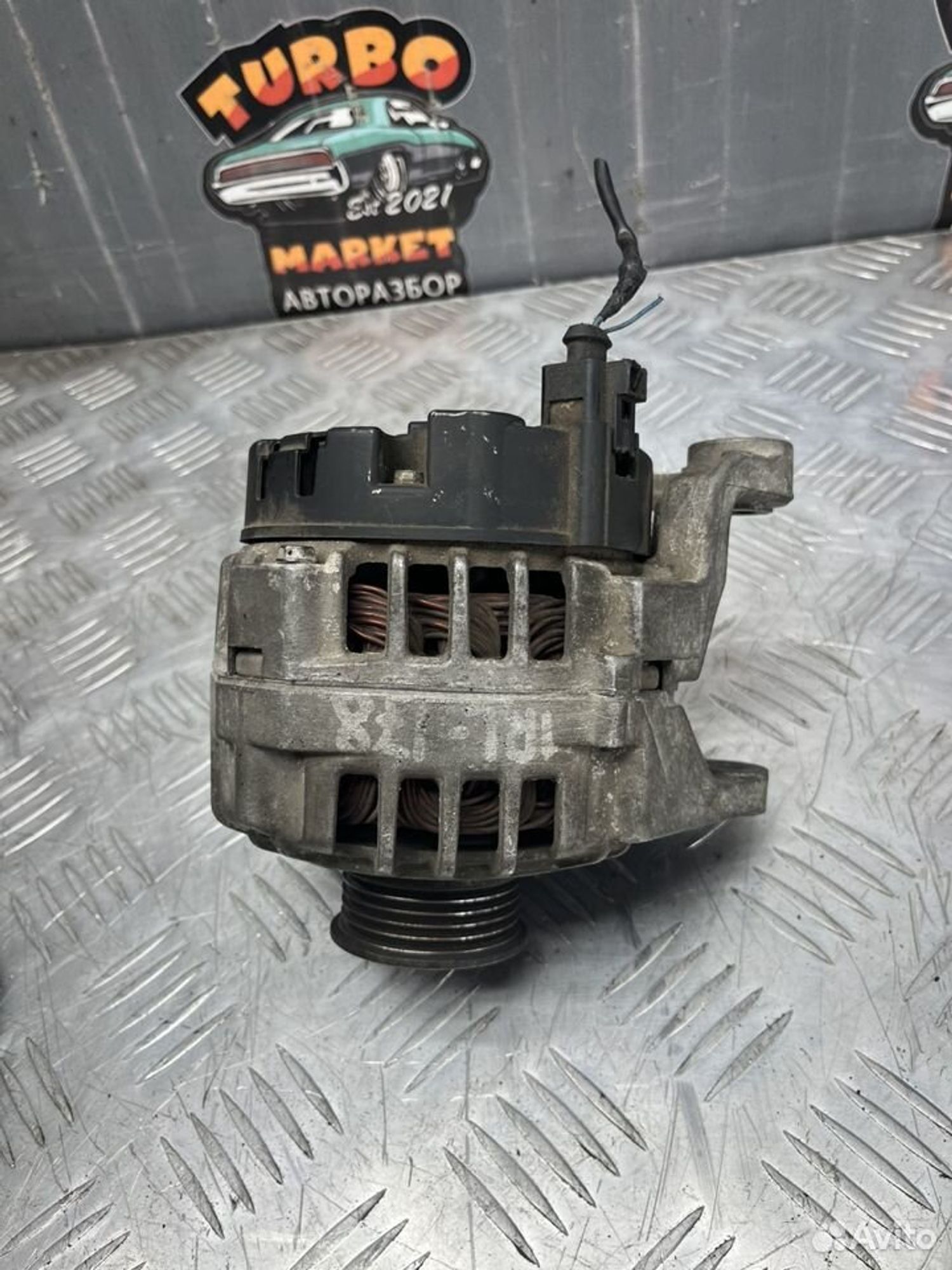 https://ycs.partsauto.market/partsauto-images/thmbs/7493bedda53ffbba18042670cc6fed05/5b5ad2cbba113105c5c4afc9c3b1e12d/18c5f4b6daa8bb1239a5b4213e092ba2.jpg