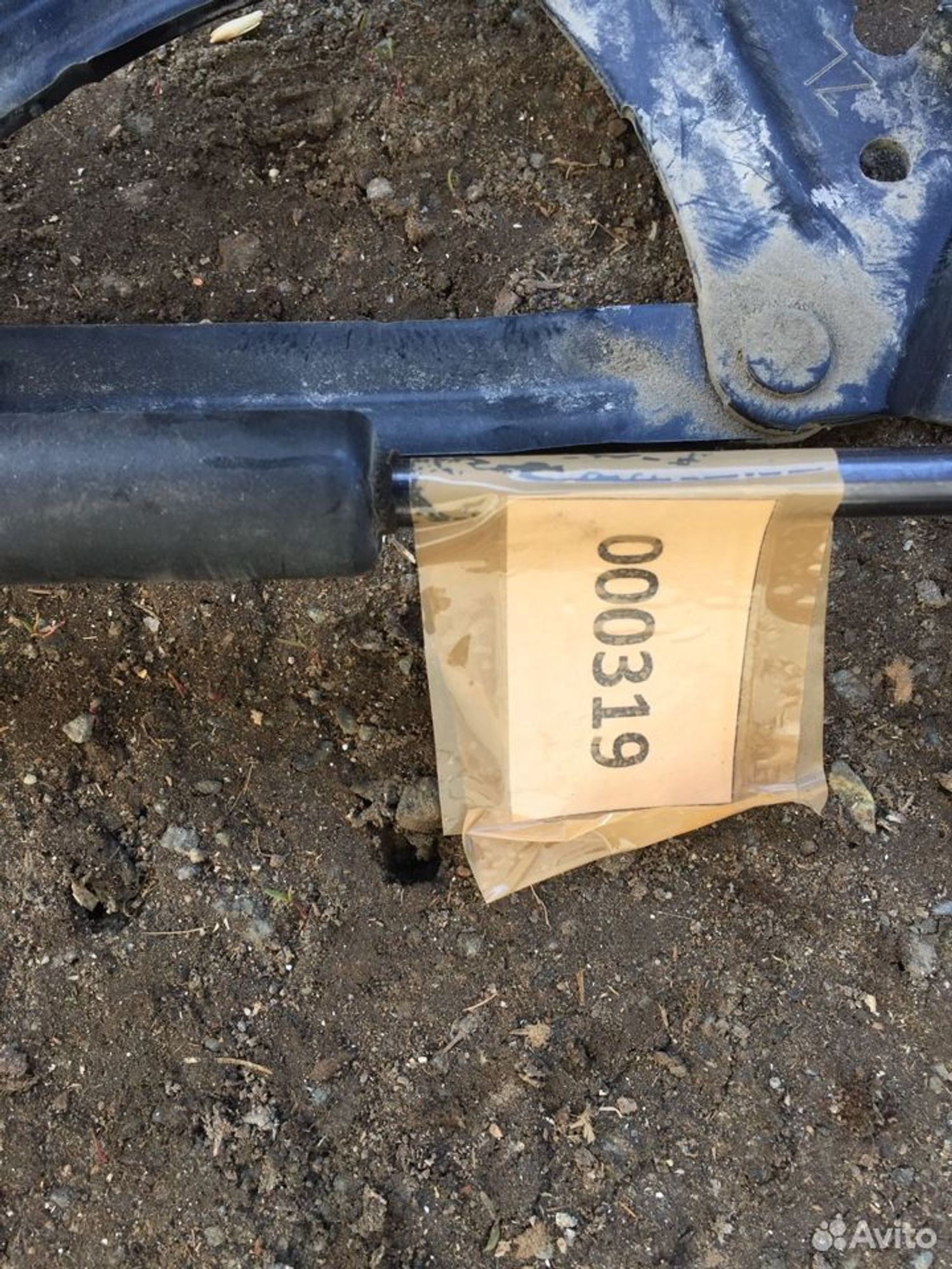 Петля багажника в сборе левая Мазда 3 BL седан, 1000 рублей, Челябинск