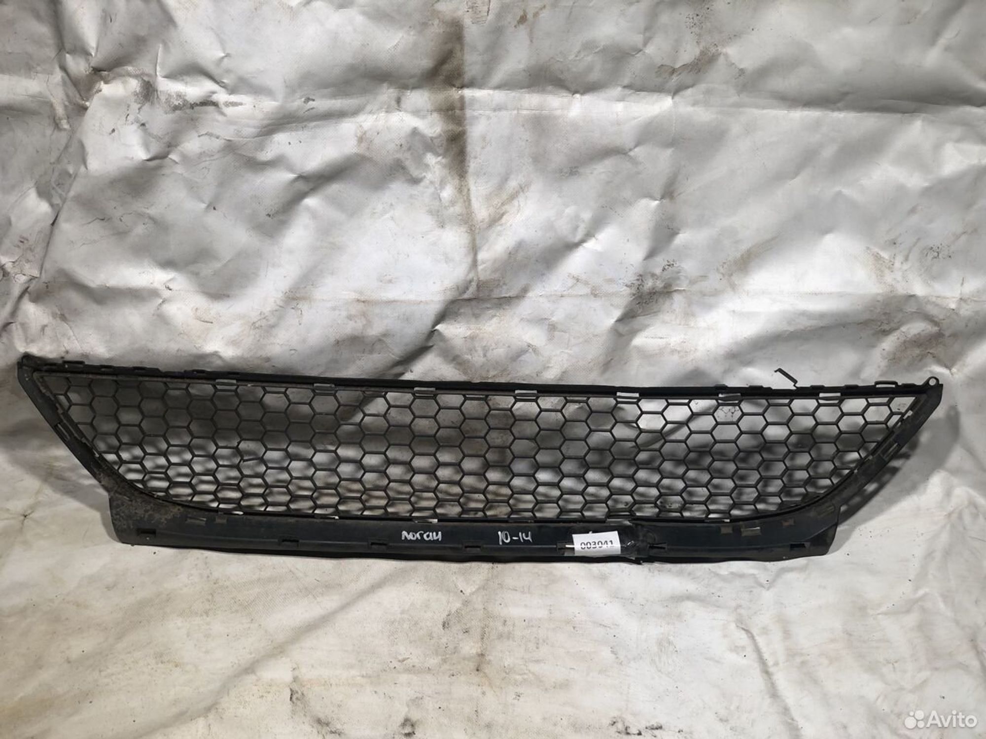 Решетка бампера Рено Логан 2010-2014, 400 рублей, Челябинск